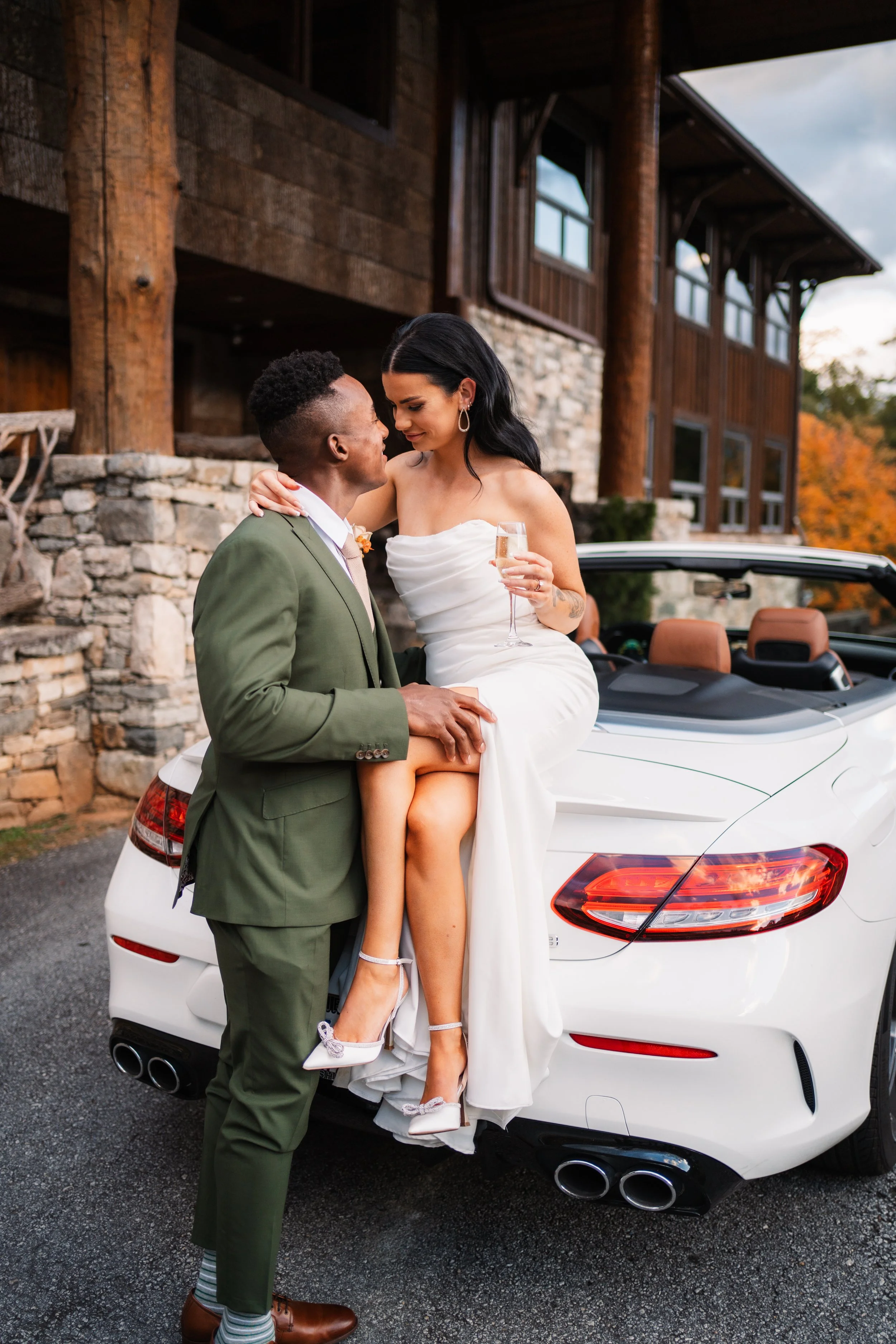 Fall Wedding at Laurel Ridge Country Club | Holly + Jerrod