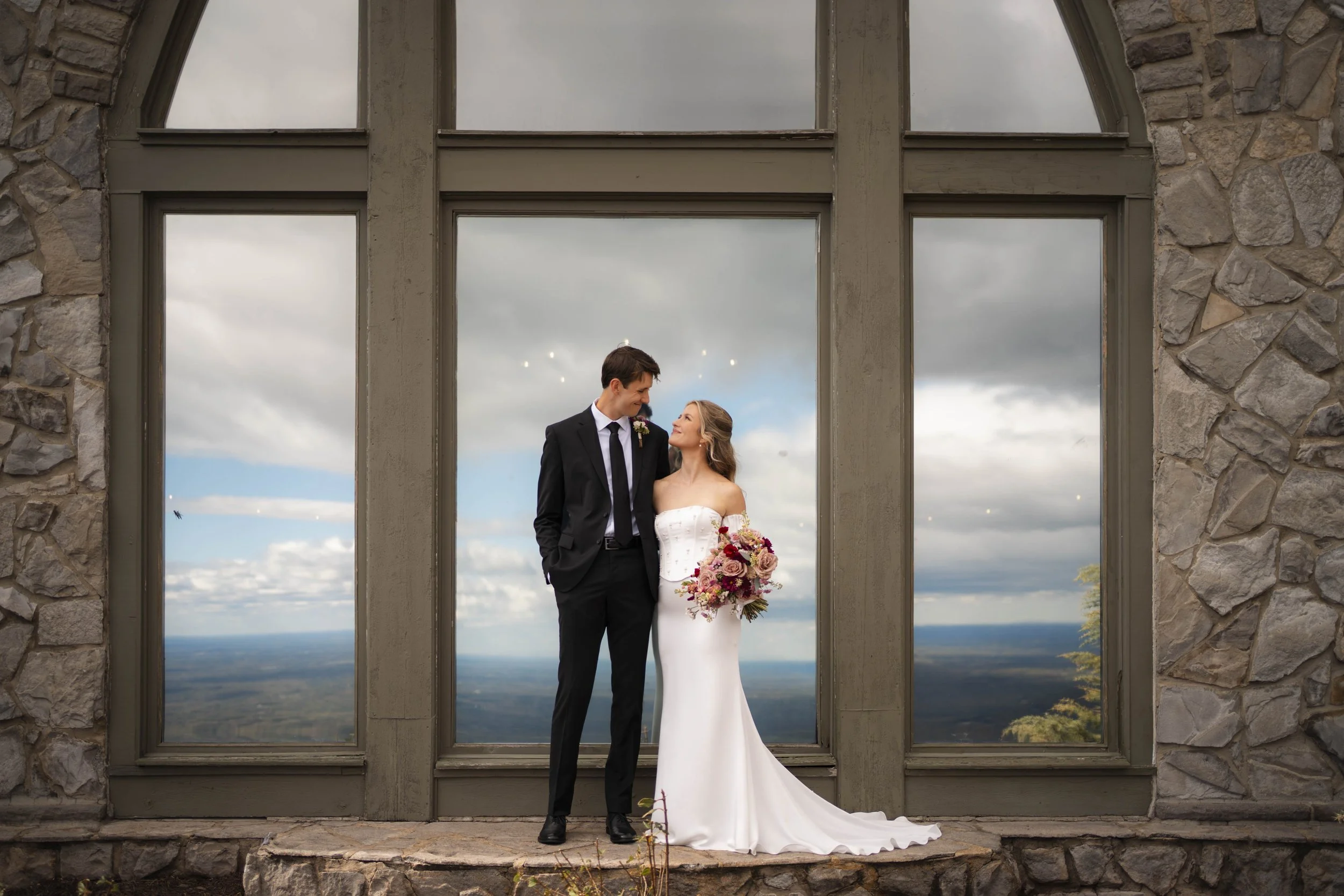 The Cliffs at Glassy Wedding Photos