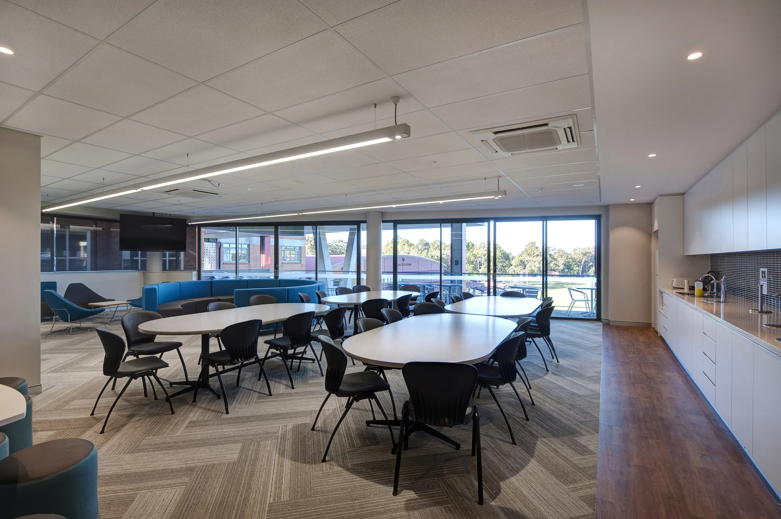 C143 East Gosford 15.jpg