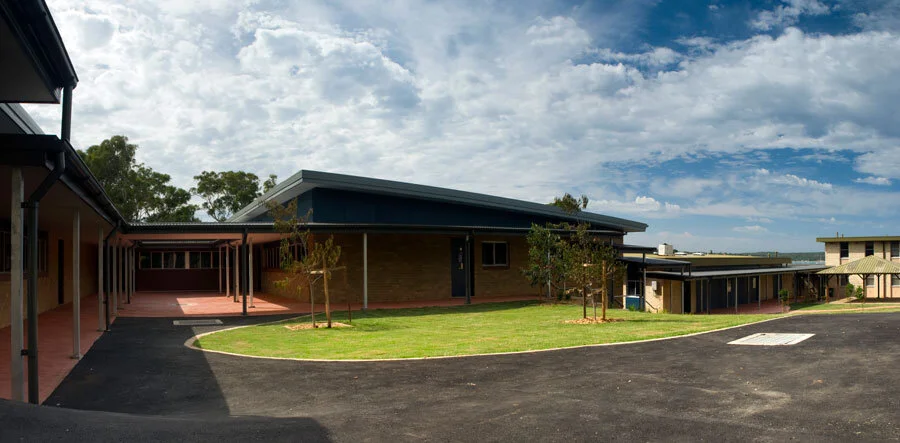 Building-web.jpg