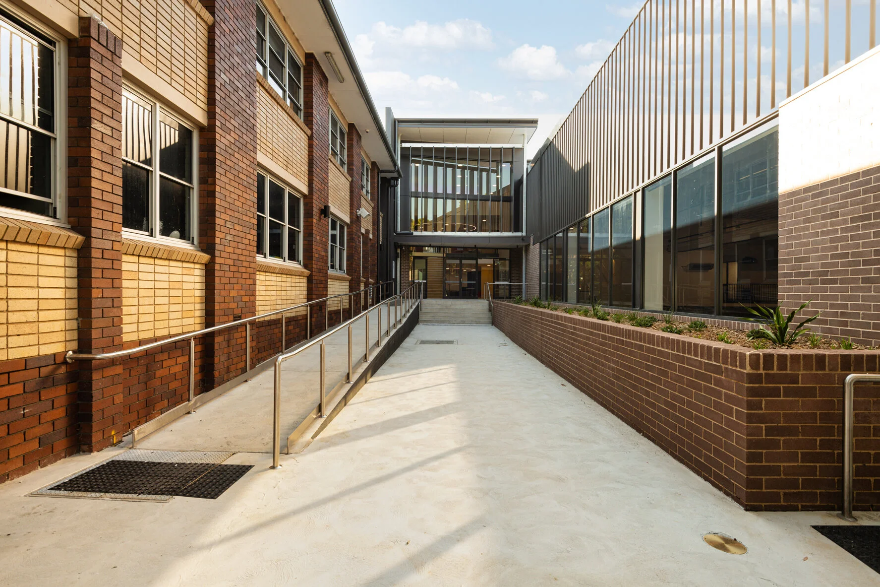 Cowyn LaSalle 50.jpg