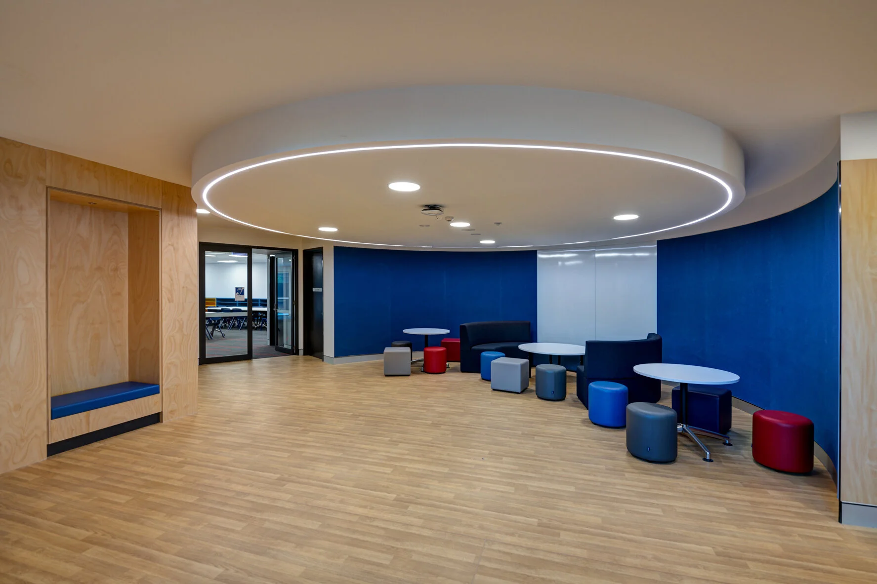 Cowyn LaSalle 14.jpg