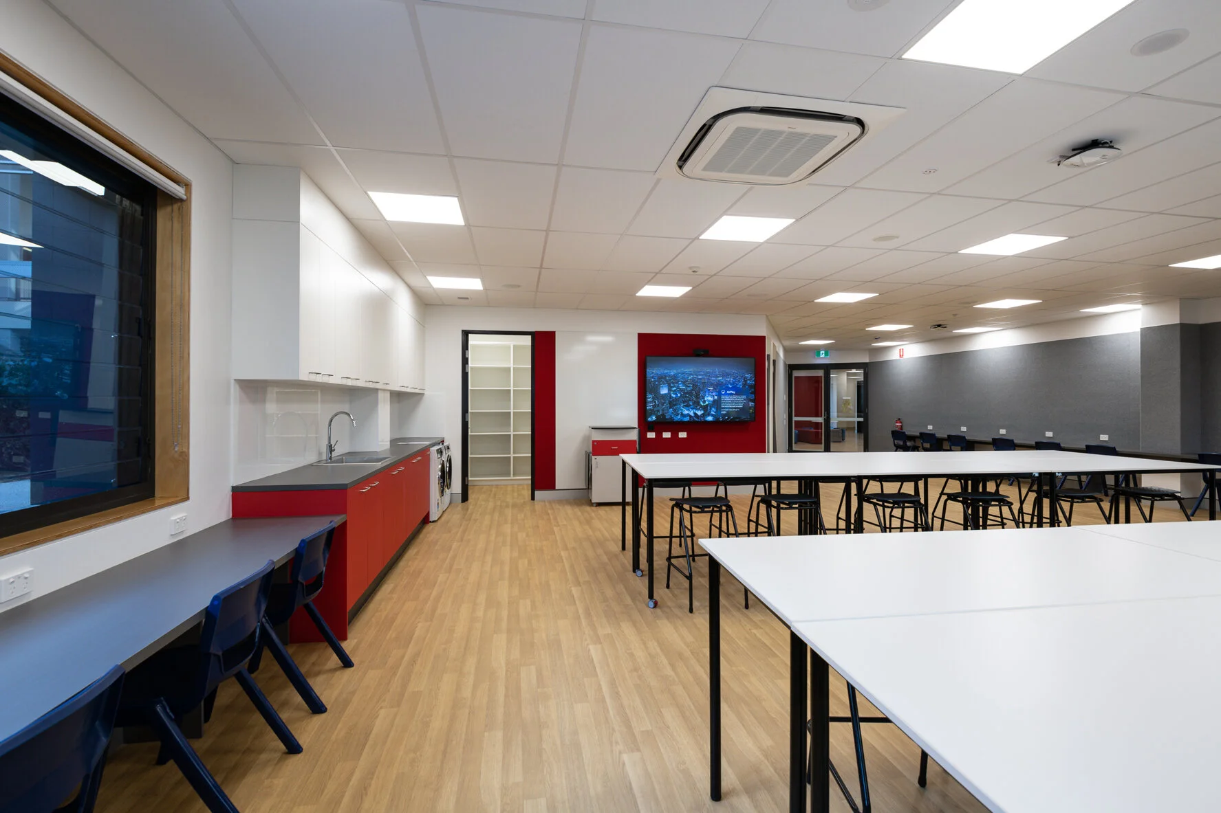 Cowyn LaSalle 40.jpg