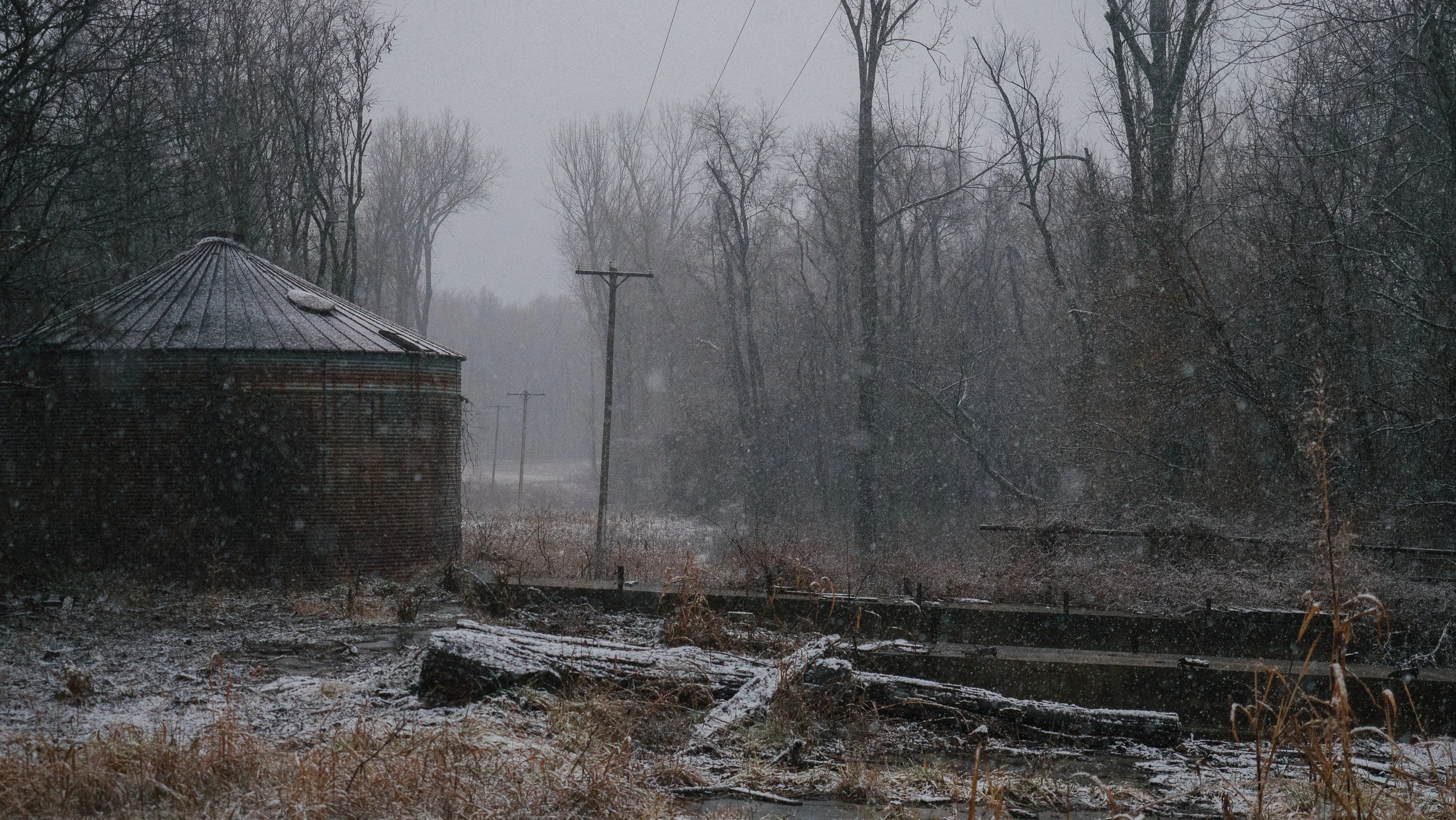 Snow on the ground-1322377.jpg