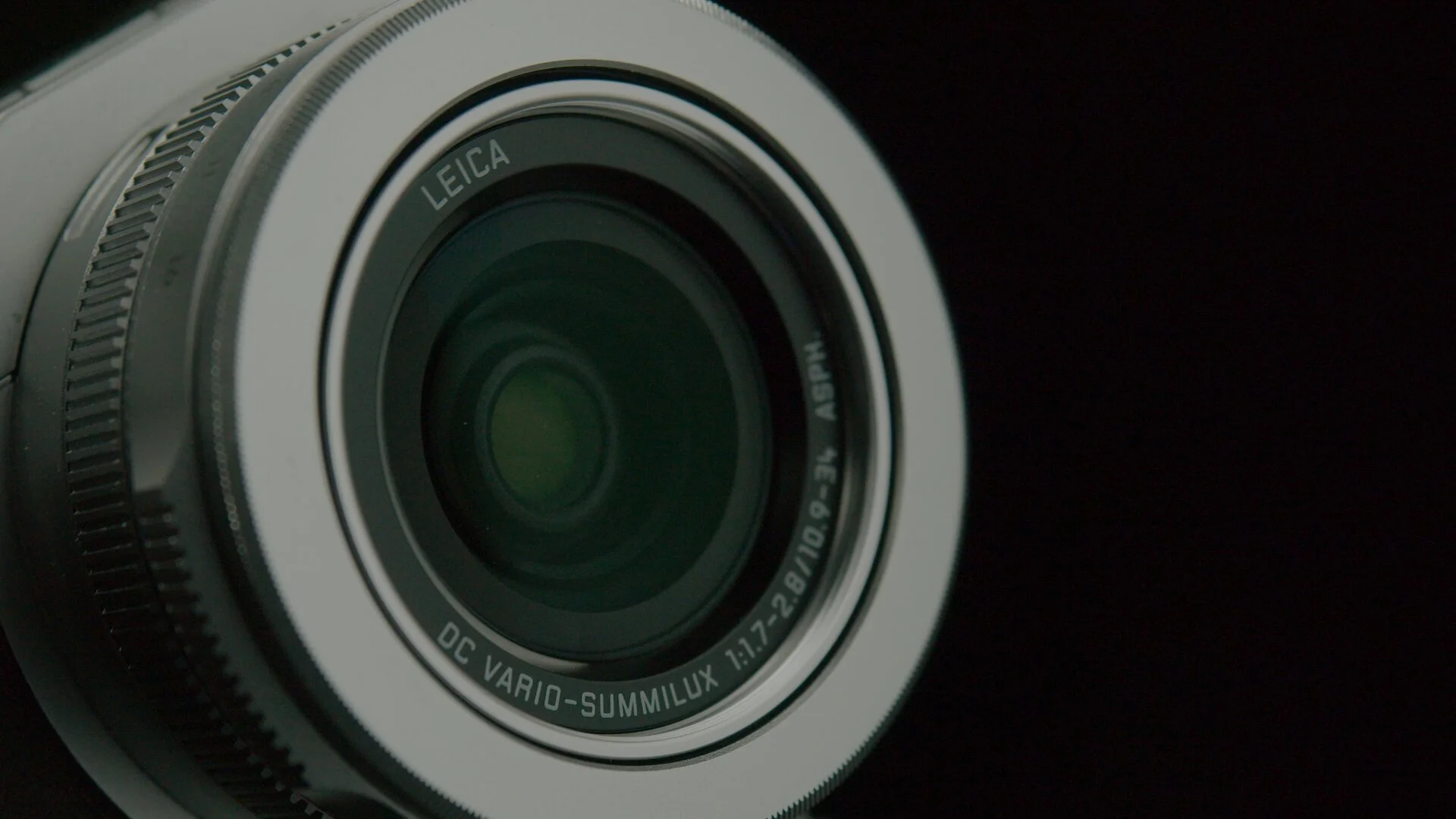 lx100 _1.6.1.jpg