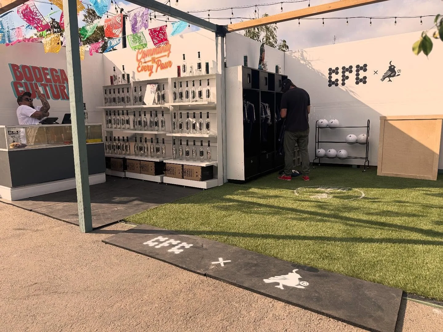 Crushed it this week for the @realdelvalletequila pop up for the @culturafc25 event. Big up @sleepykeech your a monster.