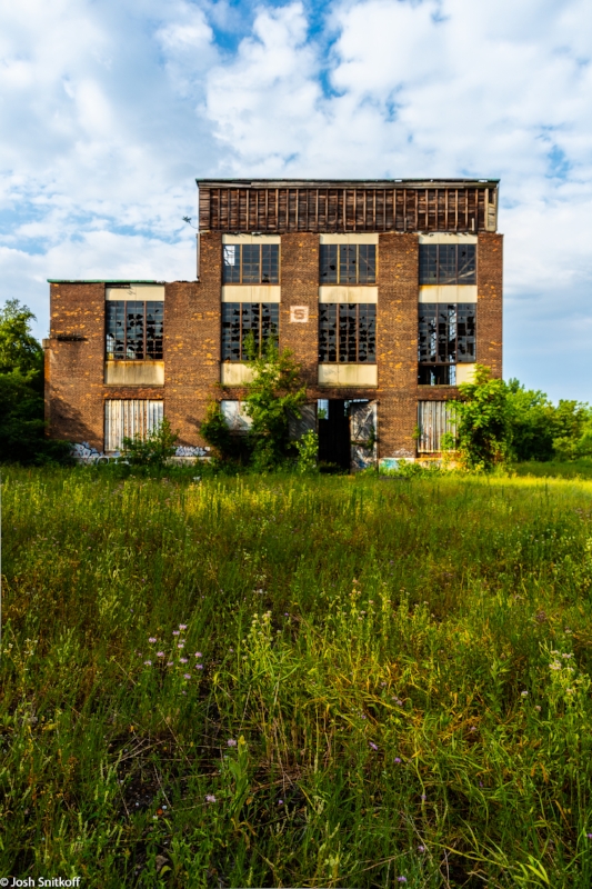 BLDG5.jpg