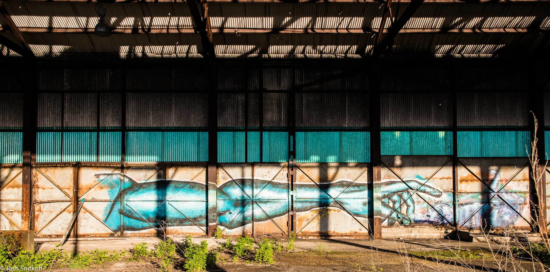 Reaching Out-0486.jpg