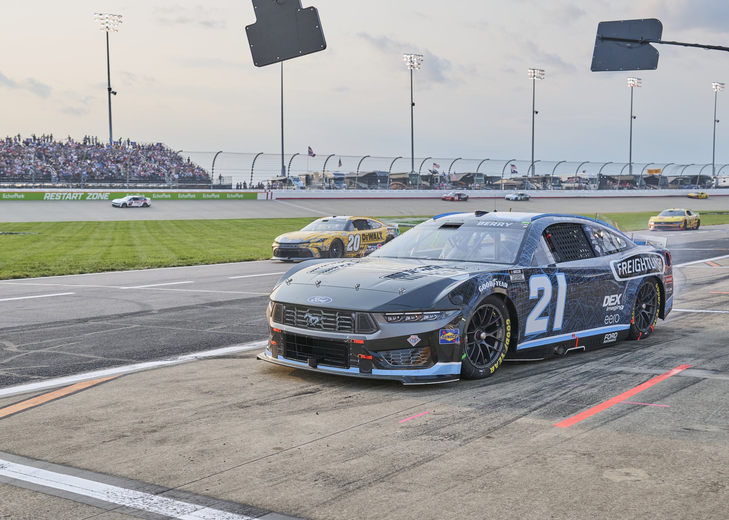 2025.06.01 Cracker Barrel 400 NASCAR Cup Series_3063.jpg