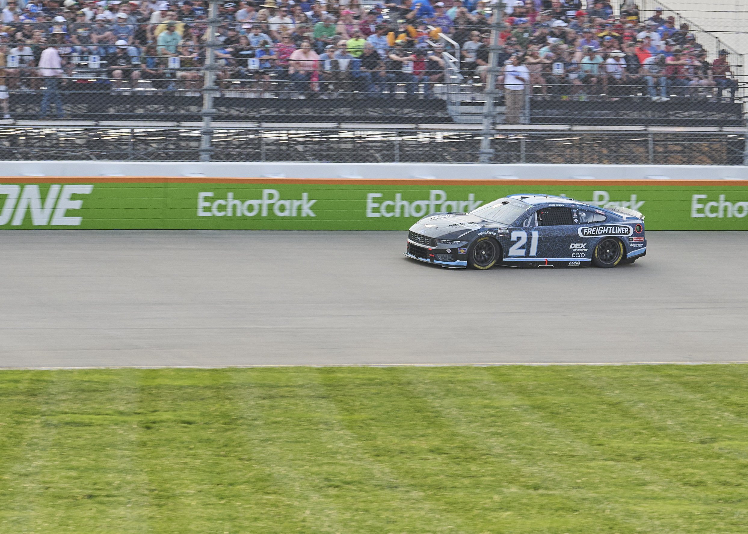 2025.06.01 Cracker Barrel 400 NASCAR Cup Series_2137.jpg