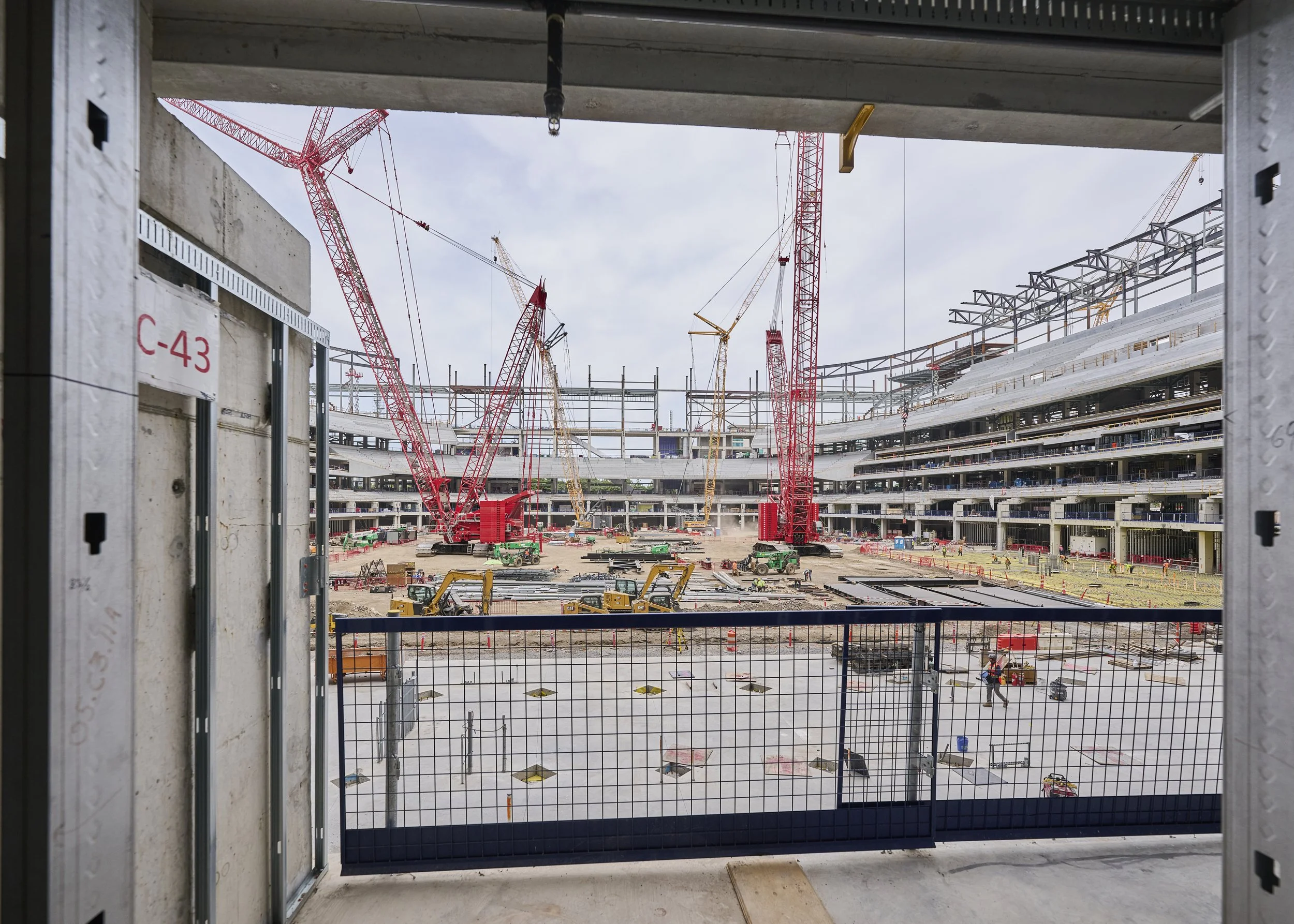 2025.08.28 Nissan Stadium Construction Site_329.jpg