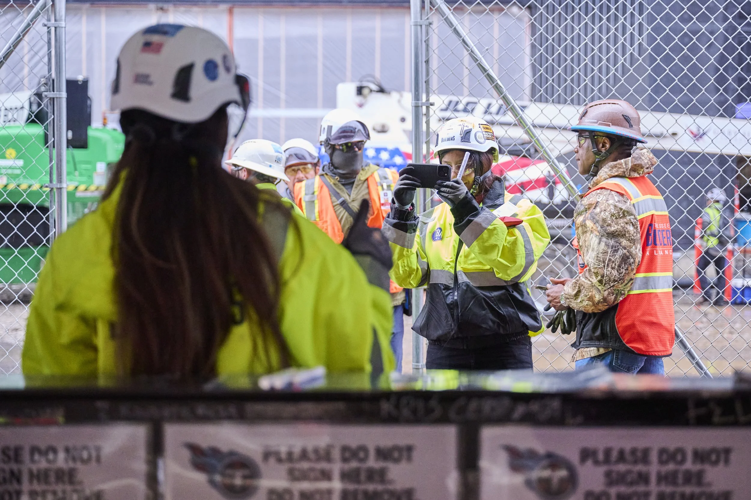 2025.11.21 New Nissan Stadium Steel Topping Out_024.jpg