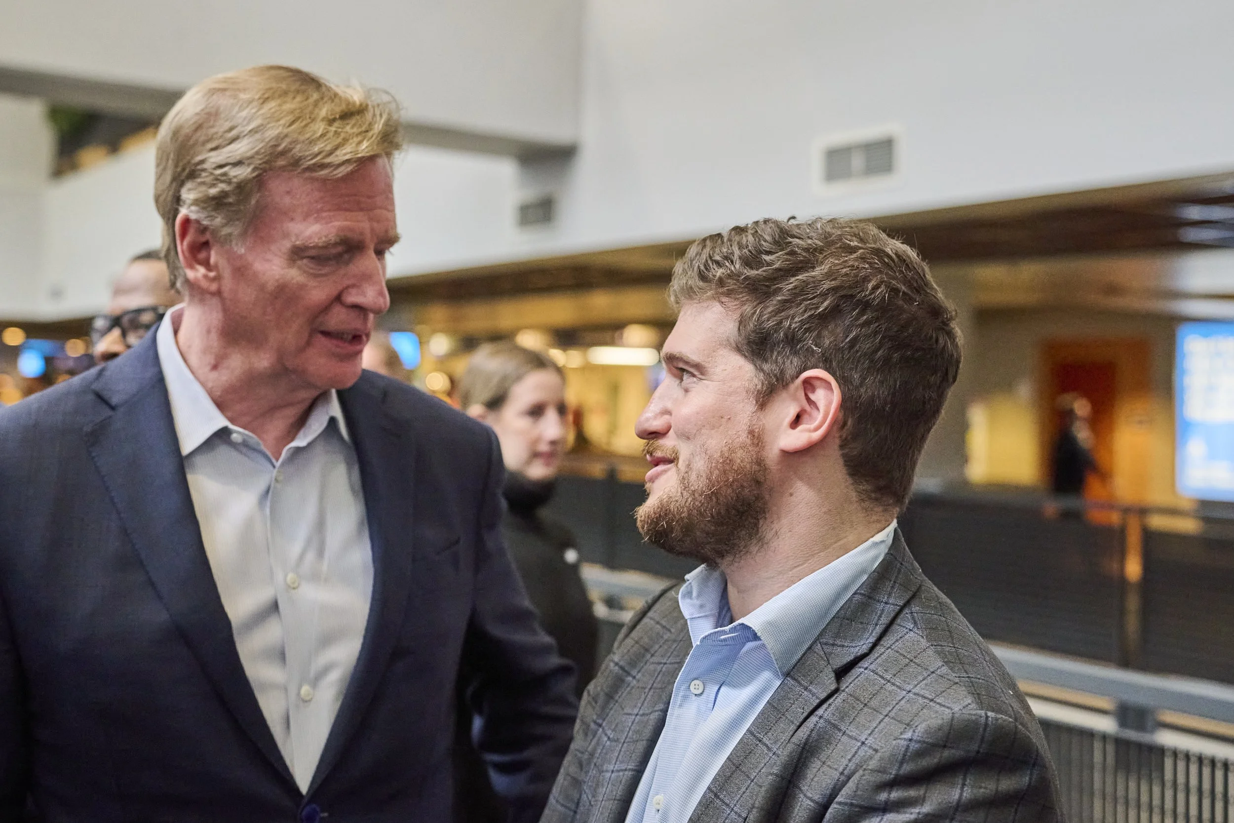 2025.11.21 New Nissan Stadium Steel Topping Out_703.jpg