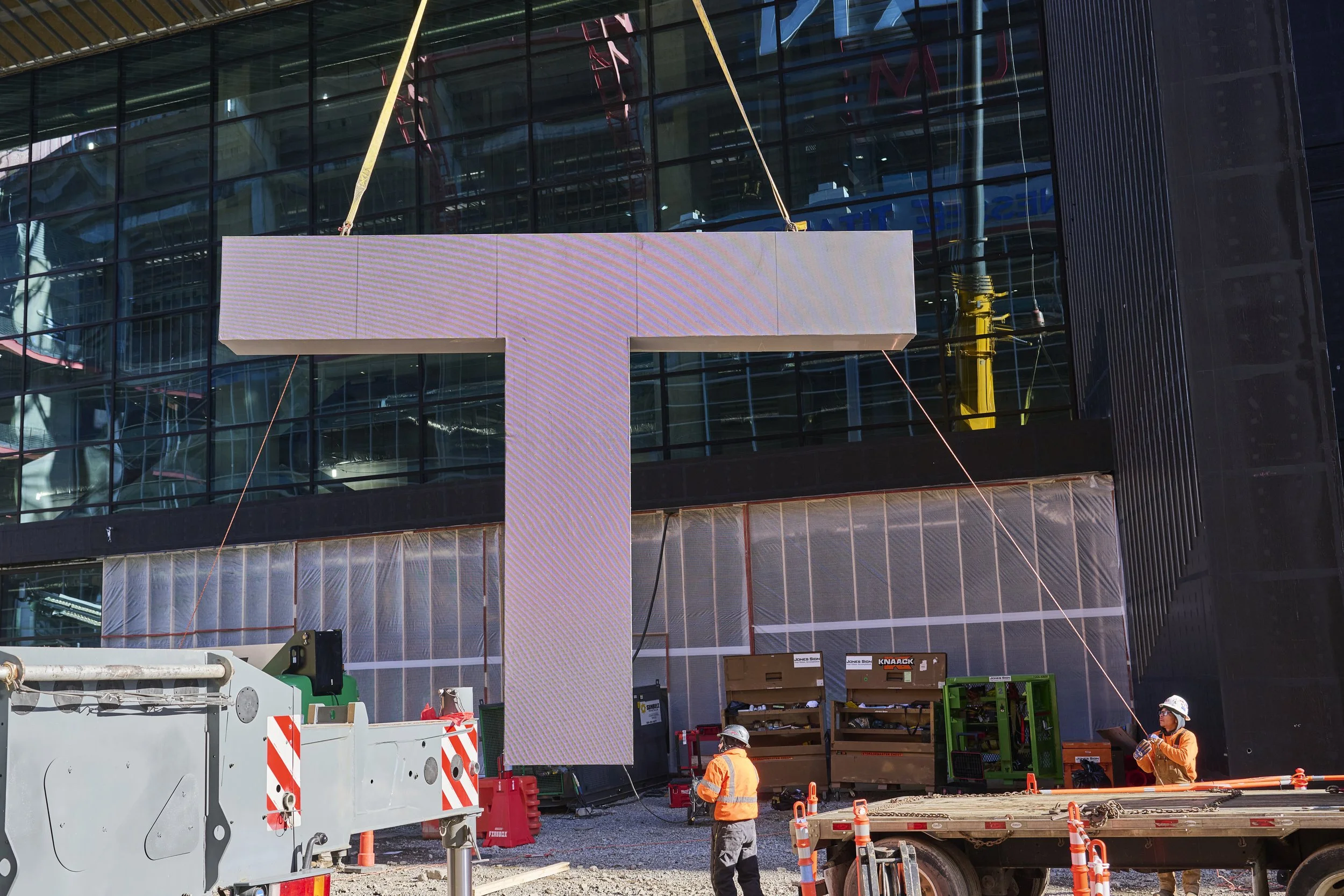 2025.12.19 Nissan Stadium Construction Site_039.jpg