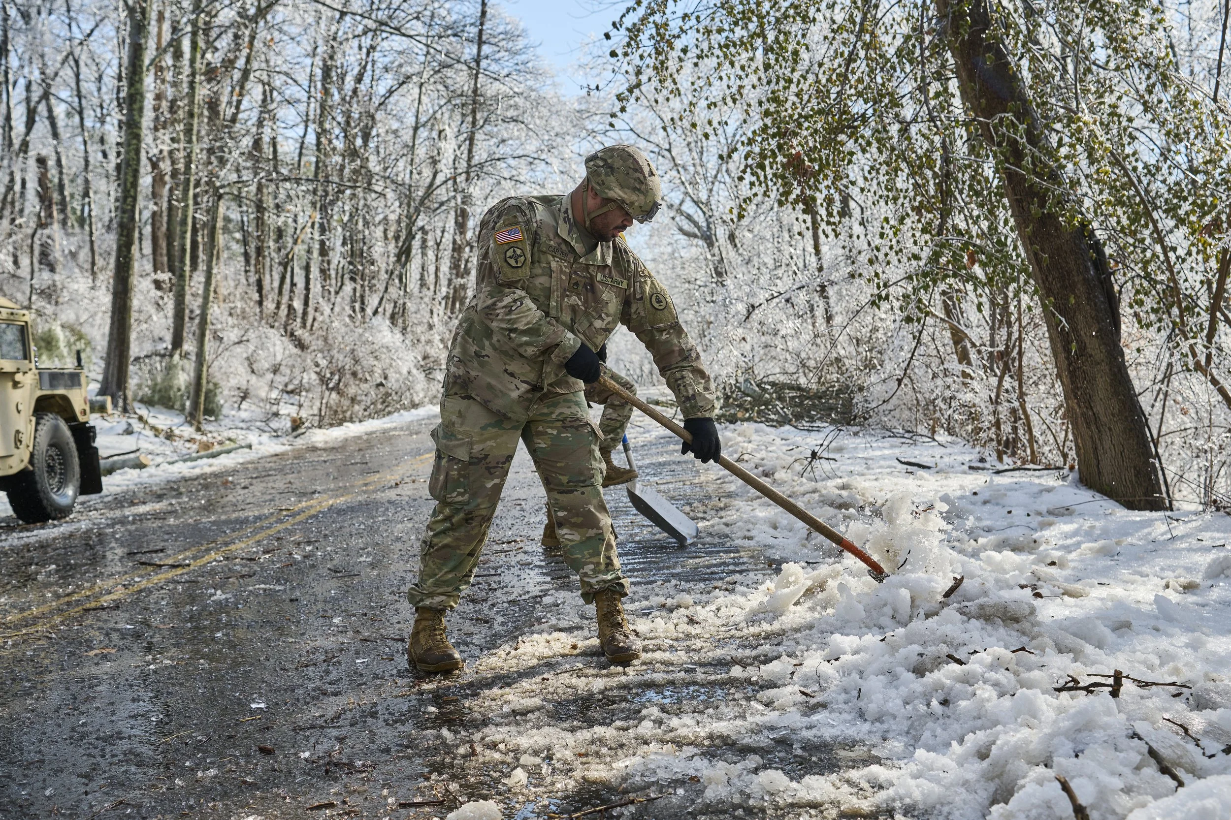 2026.01.29 Ice Storm Daytime_539.jpg