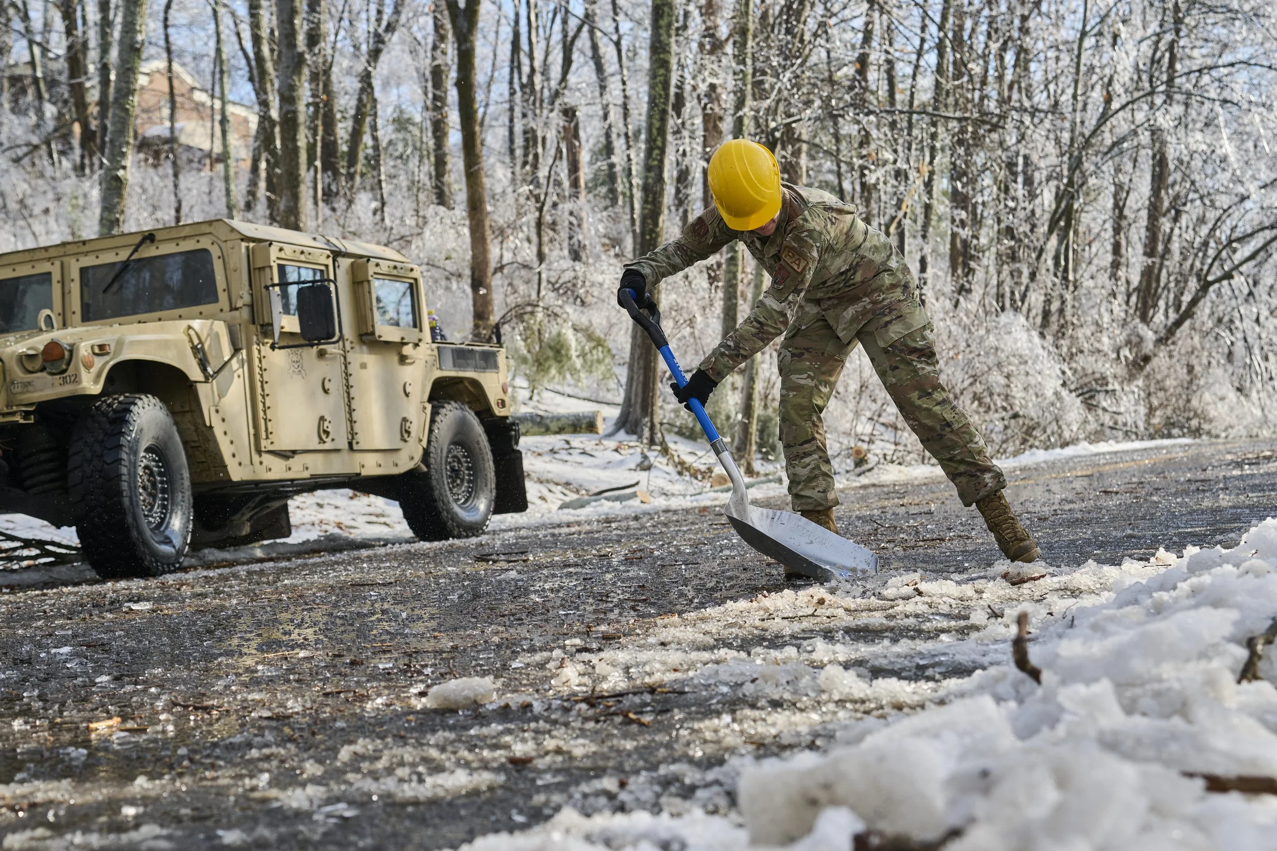 2026.01.29 Ice Storm Daytime_618.jpg
