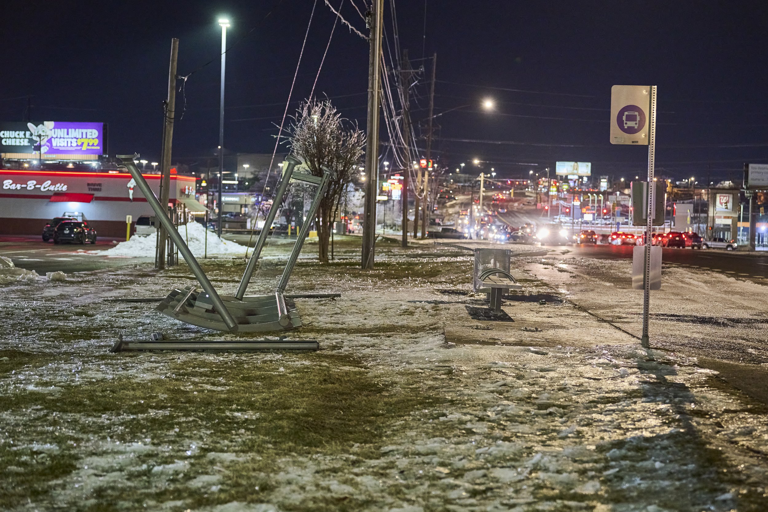 2026.01.28 Nashville Ice Storm at Night_003.jpg