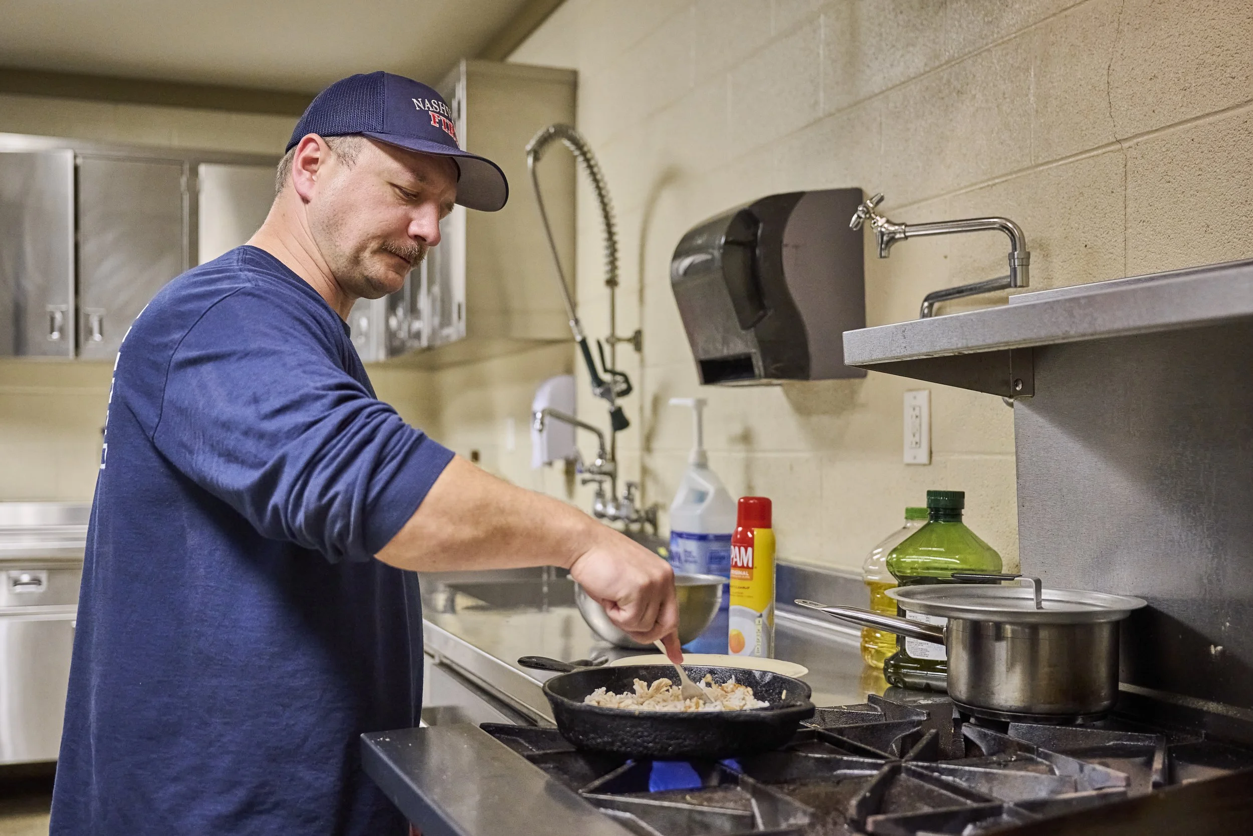 2025.11.20 NFD Truck 33_433.jpg