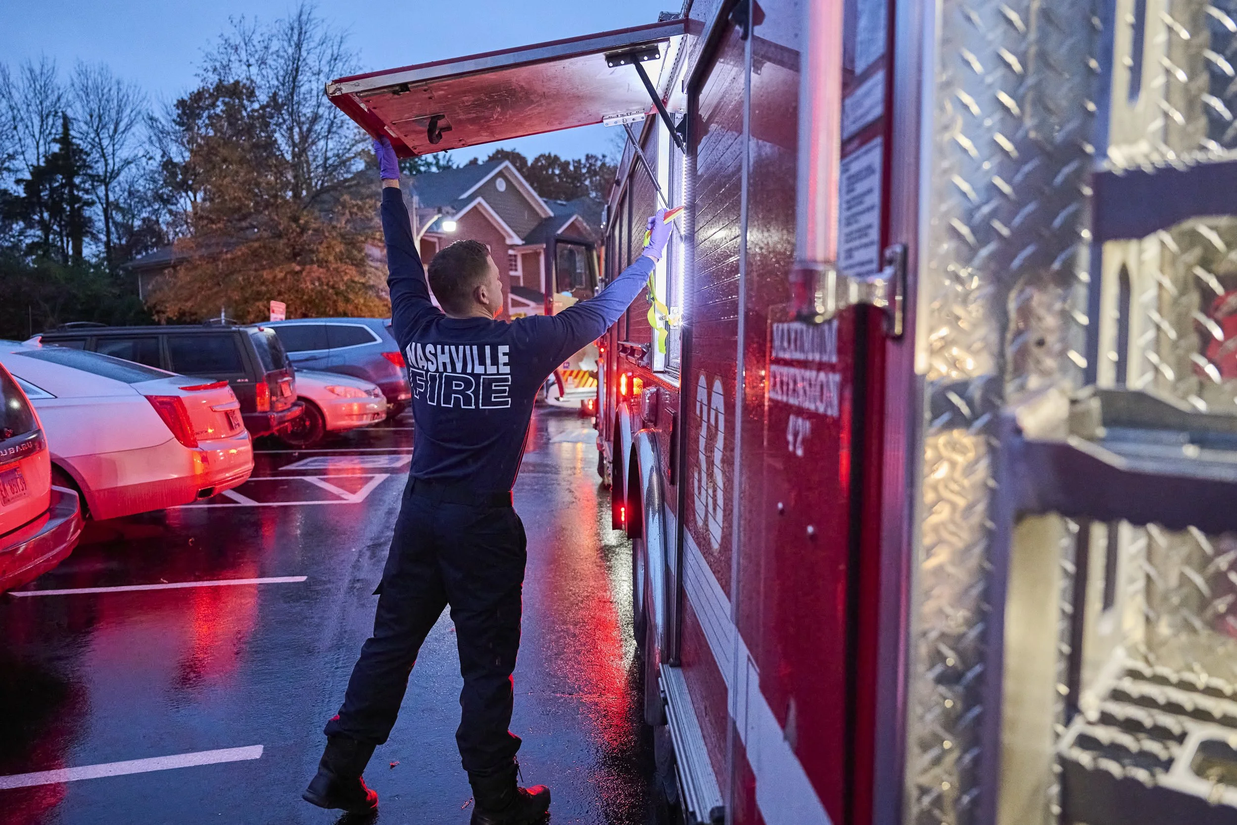 2025.11.20 NFD Truck 33_495.jpg