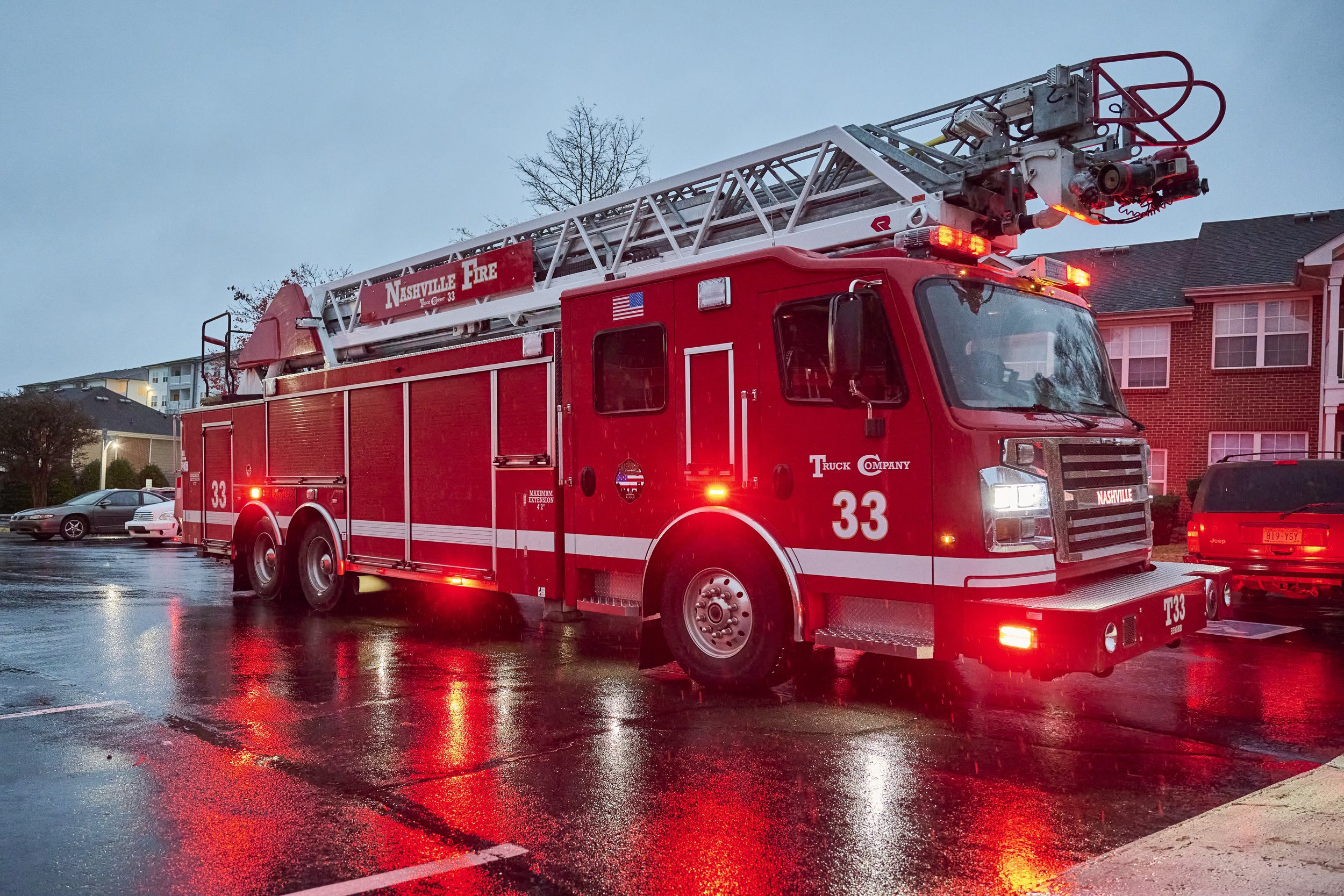 2025.11.20 NFD Truck 33_507.jpg