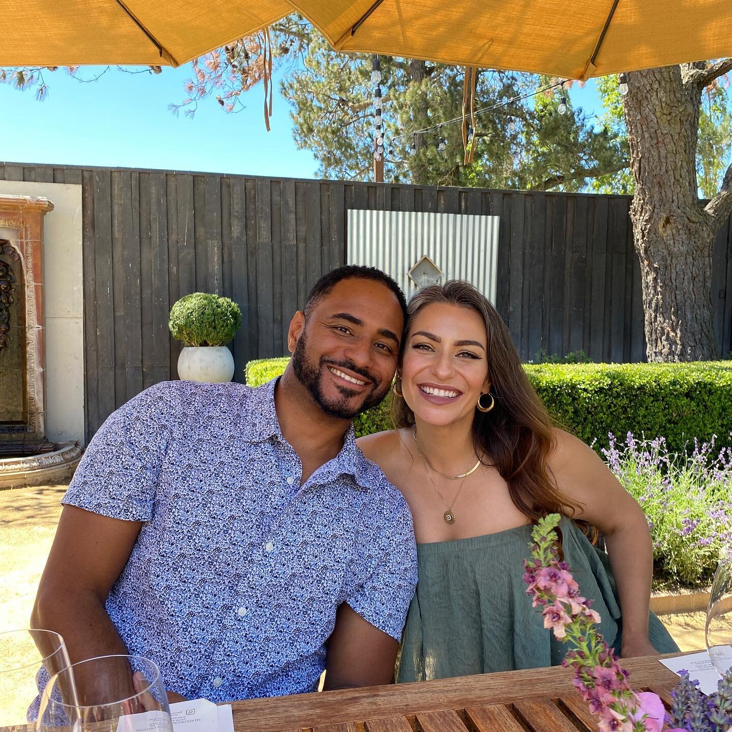 ☀️What is a mindful wine tasting?  Ask this beauty since she lead an amazing one earlier today!

☀️What I can say is that by the time we got through the mediation and group reiki portions and sat for the tasting, over a dozen people took their sweet 