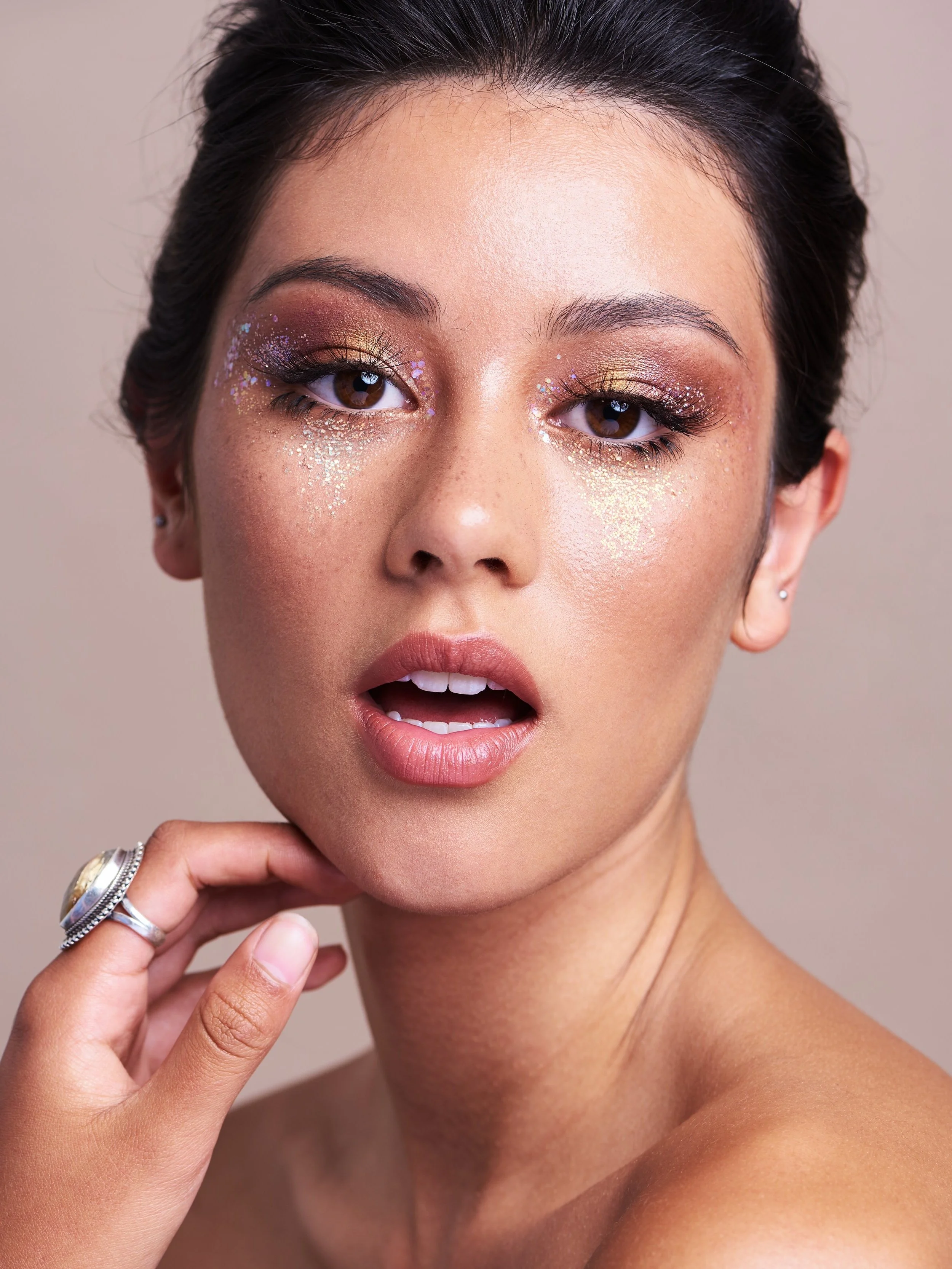 Beauty Portrait Photography | Viviane Perenyi Photographer