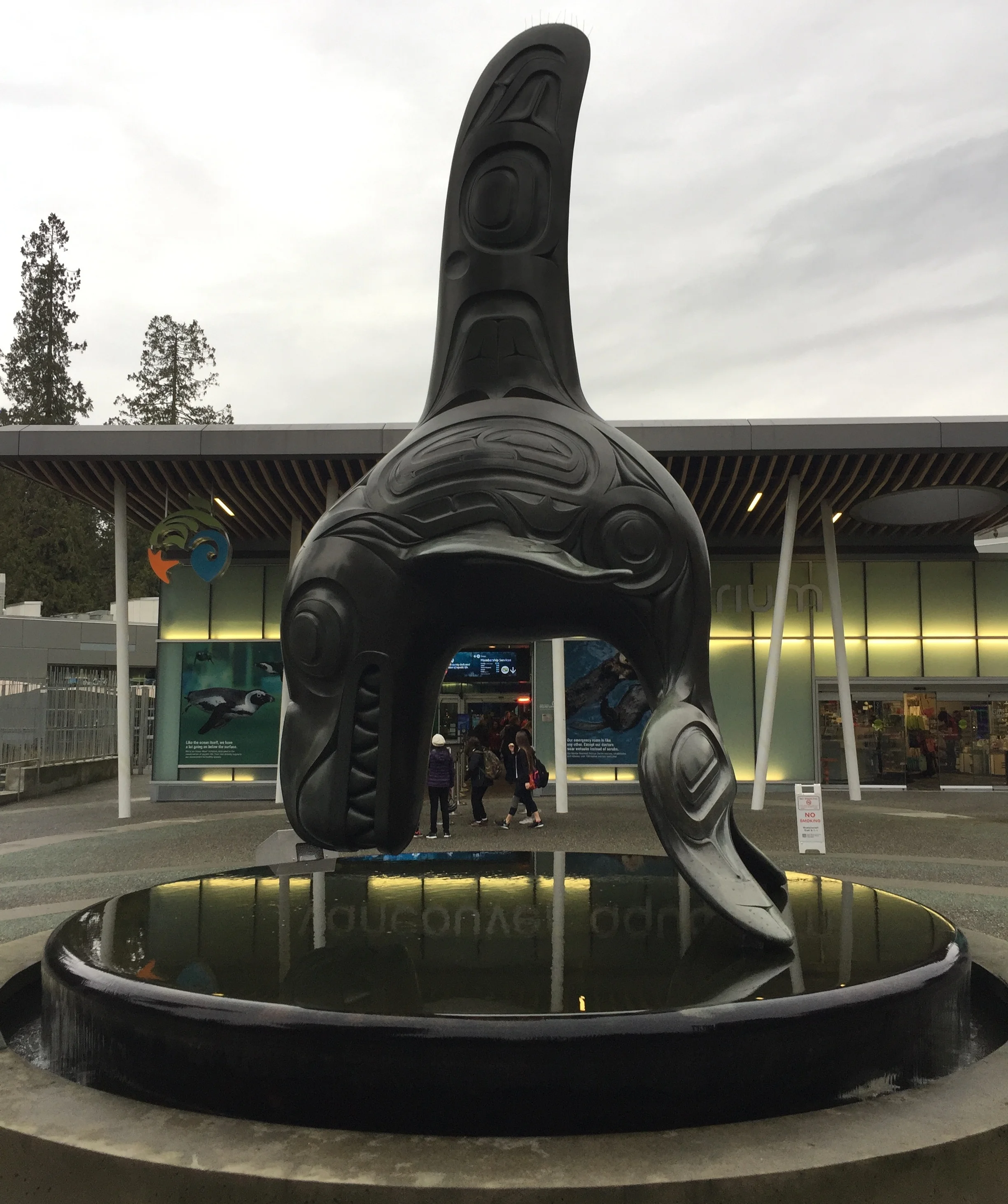 A Bill Reid Piece Outside Of The Vancouver Aquarium