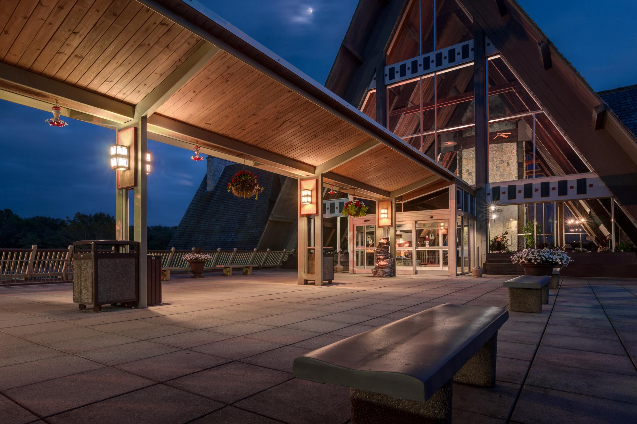 Hueston Woods Lodge - photo by Ron Hautau.jpg