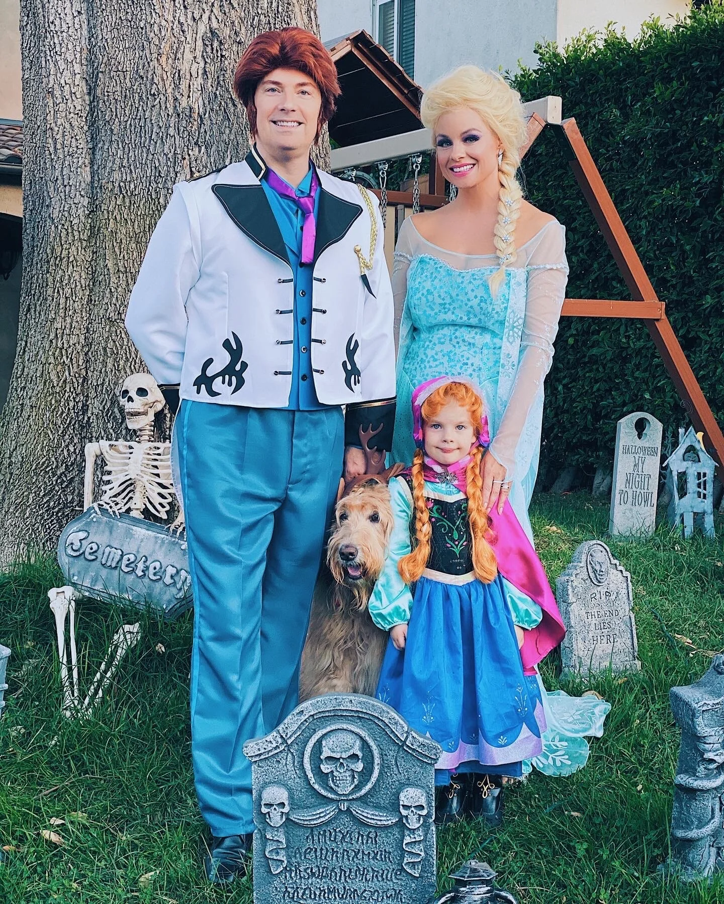 Family frozen cheap costume