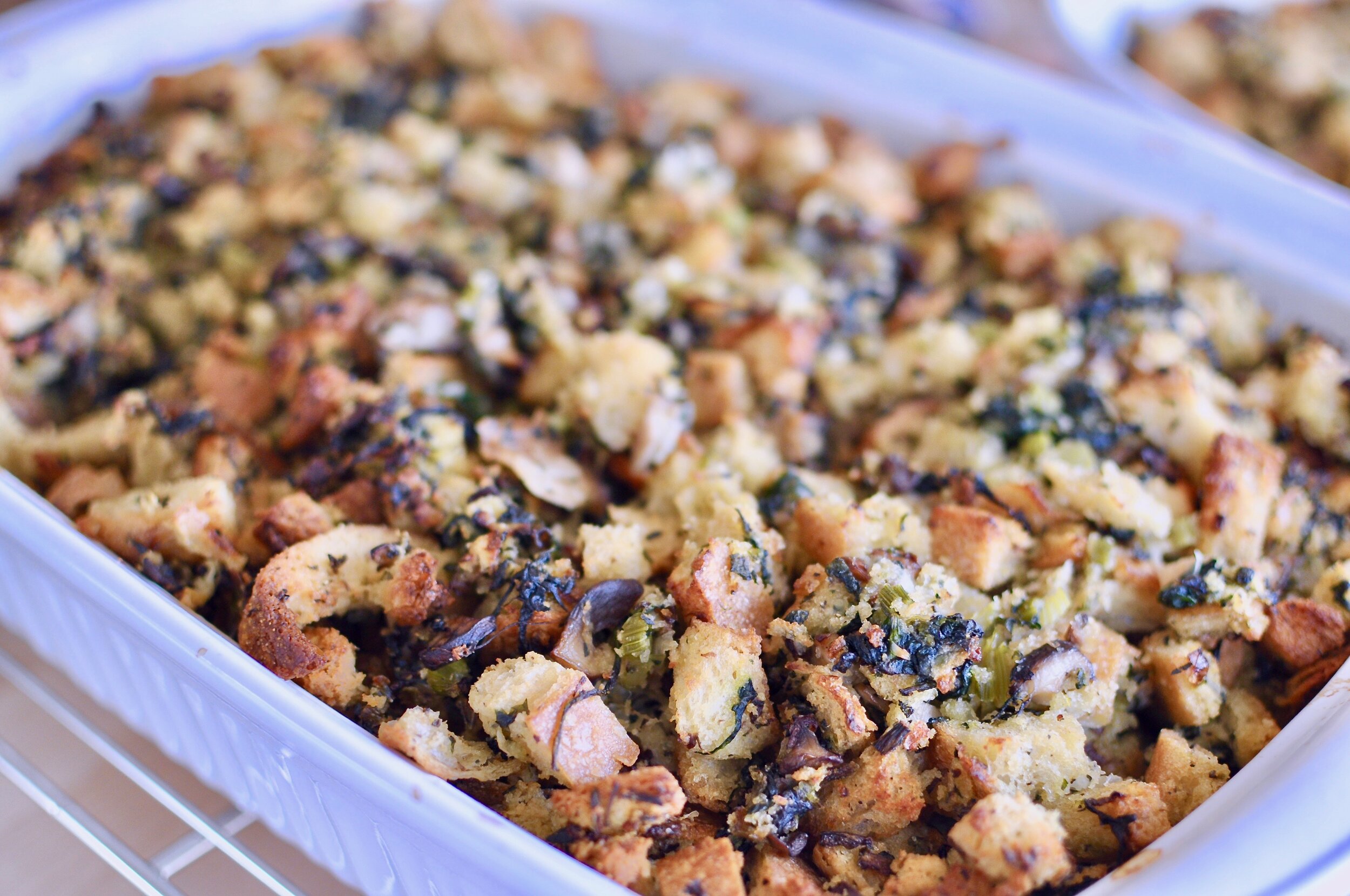 BREAD STUFFING WITH FRESH HERBS & WILD MUSHROOMS — Jessica Collins