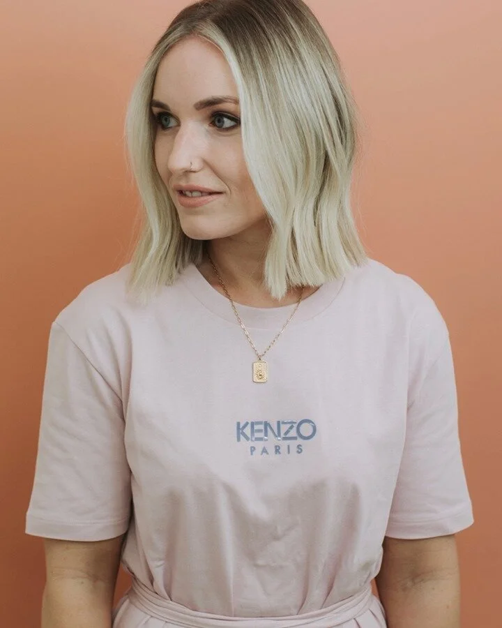 Meet Nicole 🤎 Nikki has been at Hairfolk now for 12 months. Hairdressing for over 10 years, Nicole brings years of skill and  knowledge. Our very talented blonde and short hair queen 👸🏼 👑 ⠀⠀⠀⠀⠀⠀⠀⠀⠀
.⠀⠀⠀⠀⠀⠀⠀⠀⠀
.⠀⠀⠀⠀⠀⠀⠀⠀⠀
.⠀⠀⠀⠀⠀⠀⠀⠀⠀
.⠀⠀⠀⠀⠀⠀⠀⠀⠀
 #Bendigo #bendigohair #bendigohairsalon #bendigohairdresser #explorebendigo #hair #hairsalon #shopbendigo #shoplocal #bendigobusiness #openforbisiness #bendigosmallbusiness #keepbendigobusy #bendigohairsalon #bendigobusinesses #bendigoadvertiser #bendigotourism #bendigomade #bendigowomen #womeninbusiness #bendigohairsalon