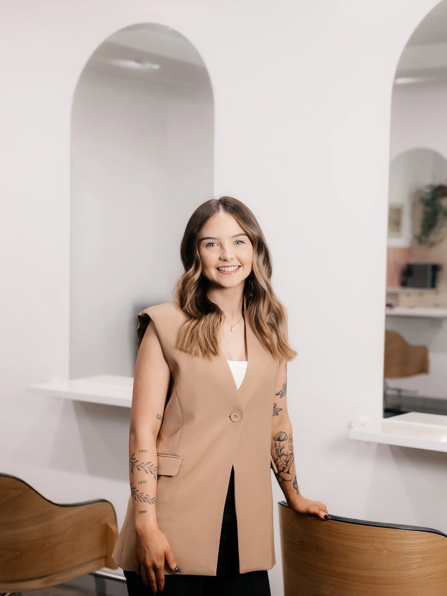 OUR EMERGING TEAM 🩷🙌🏽 It&rsquo;s without a doubt that Hairfolk would quite literally not be able to function without this superstar portion of our team! All at different stages of their apprenticeships these hard working queens never stop!! @maken