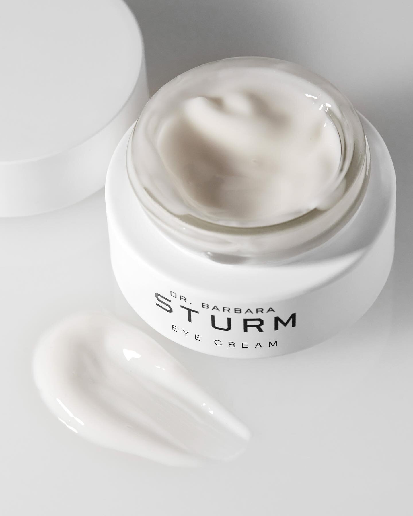 EYE CREAM by @drbarbarasturm | Age-proof your delicate under eye area

Expertly designed to target dark circles, bags and puffiness. 

Dr. Sturm&rsquo;s signature super-plant active ingredient Purslane works to slow down skin&rsquo;s ageing processes