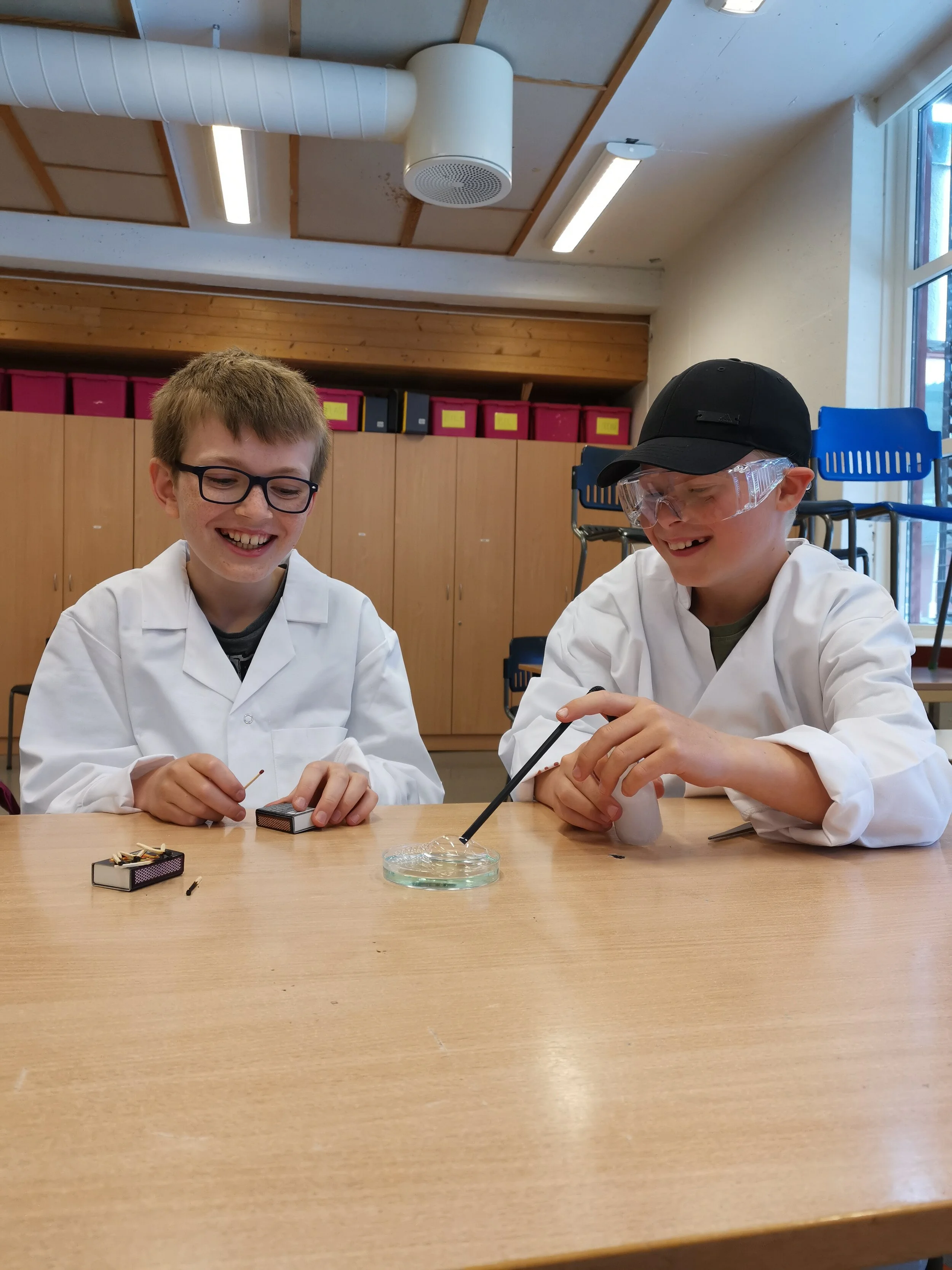 ViteMeir kasta seg med for å laga sommarskule til sogningane