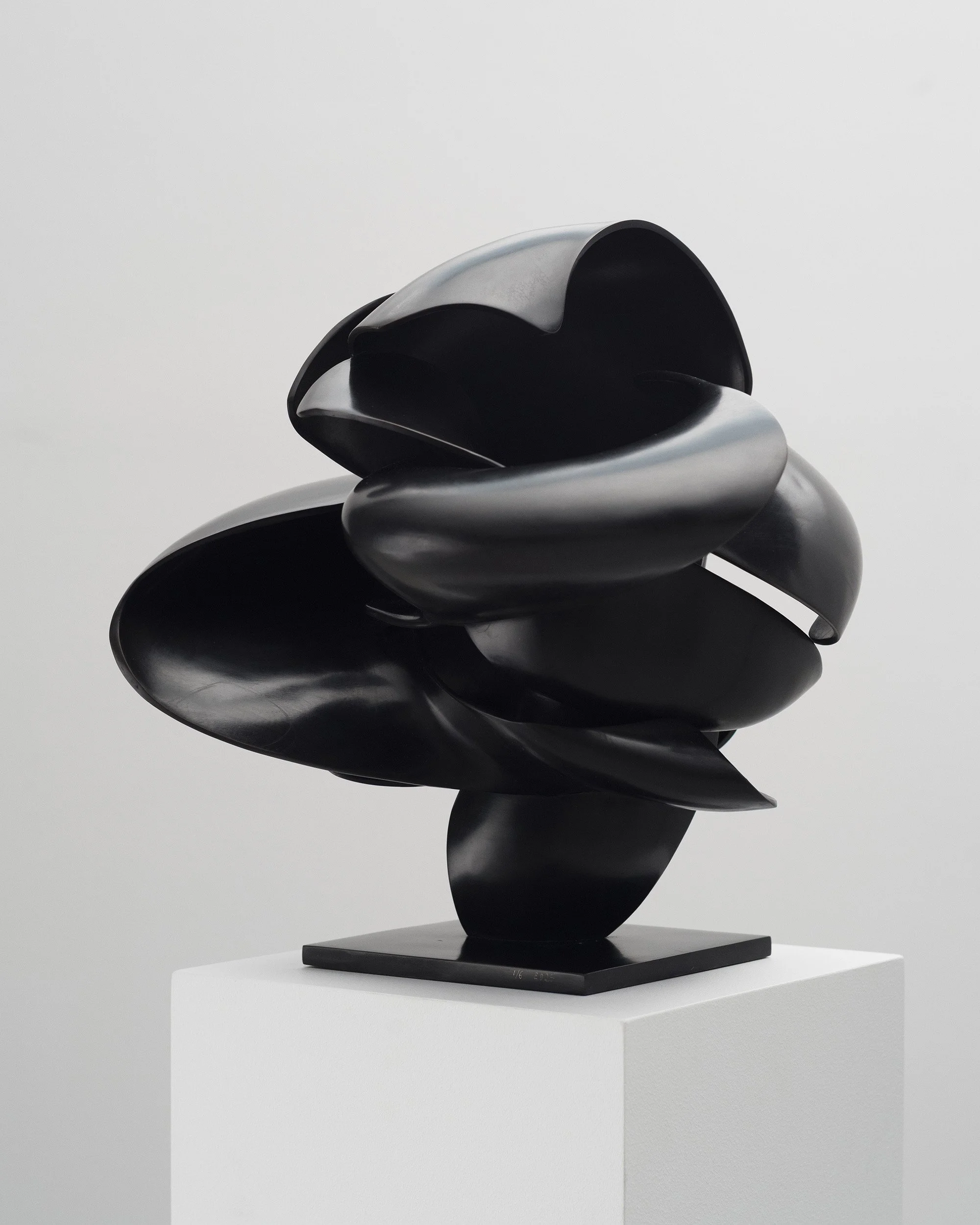 En hendelse III (2025), bronze