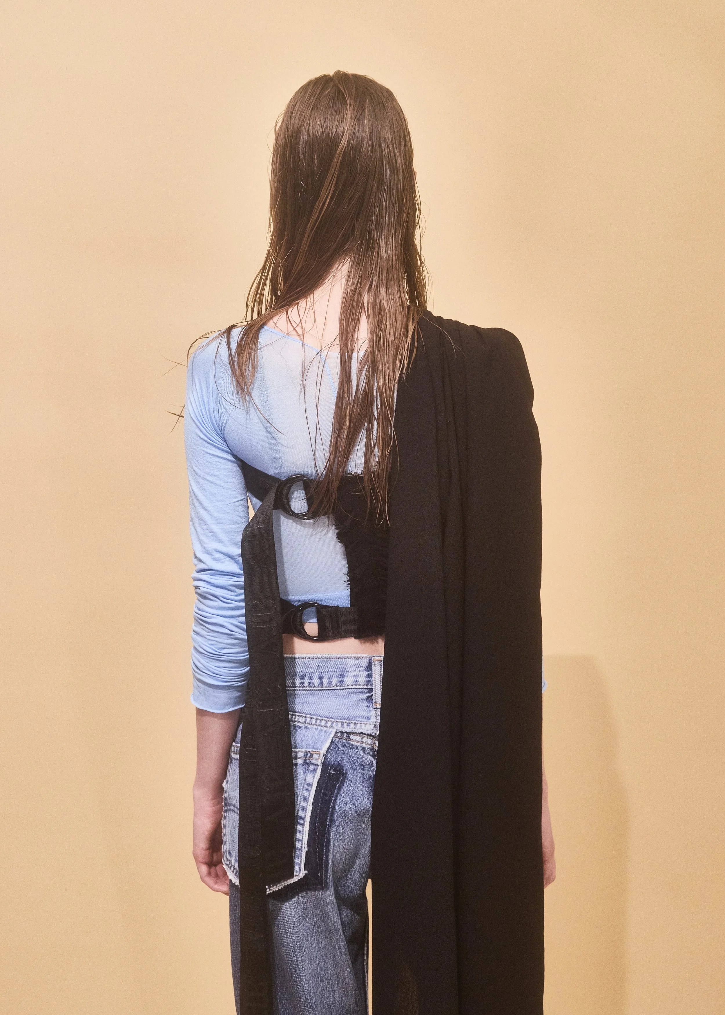 HALF TOP IN WOOL WITH VOLUMINOUS DRAPINGS AND TRAIN 2.jpg