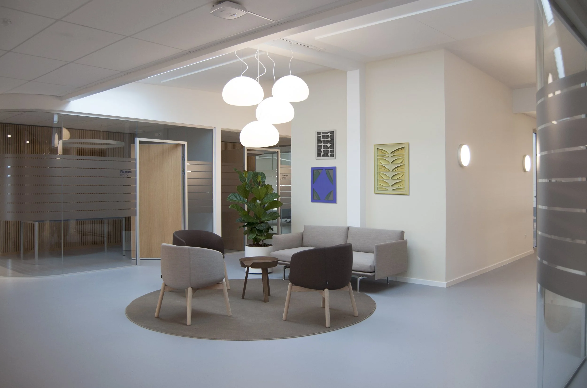 Midter lounge.jpg
