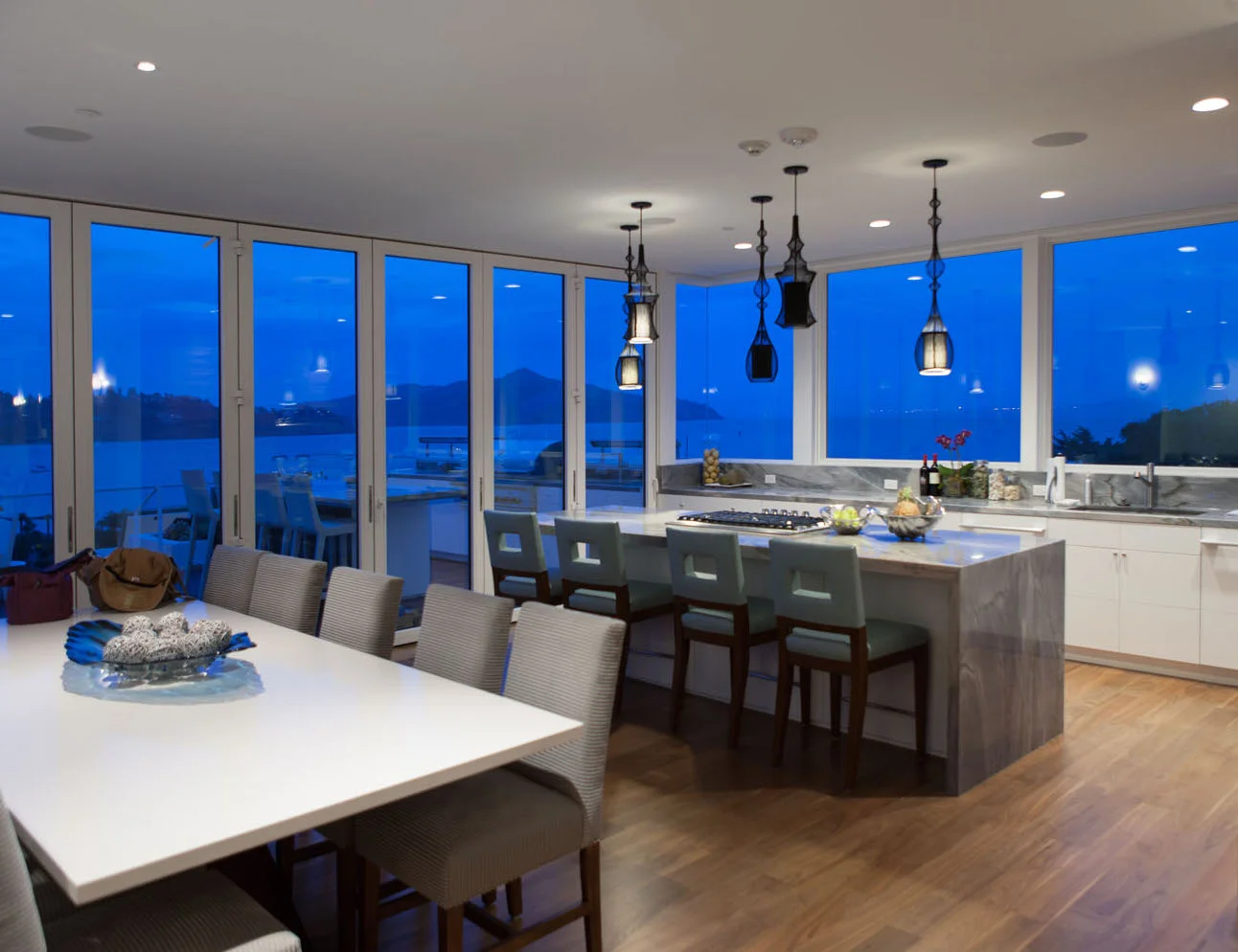 Casa Kitchen 1.jpg