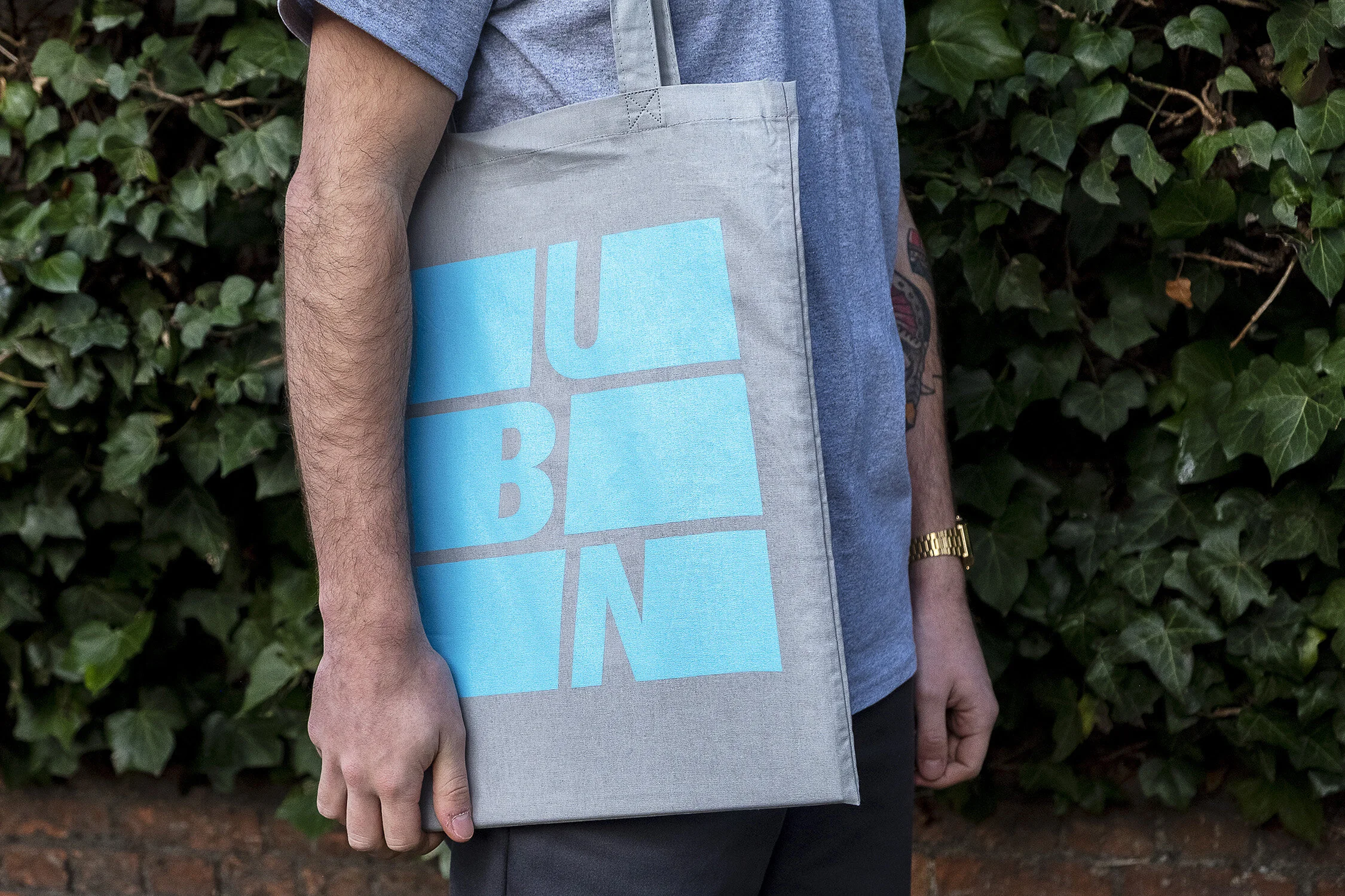 UBN TOTE klein.JPG