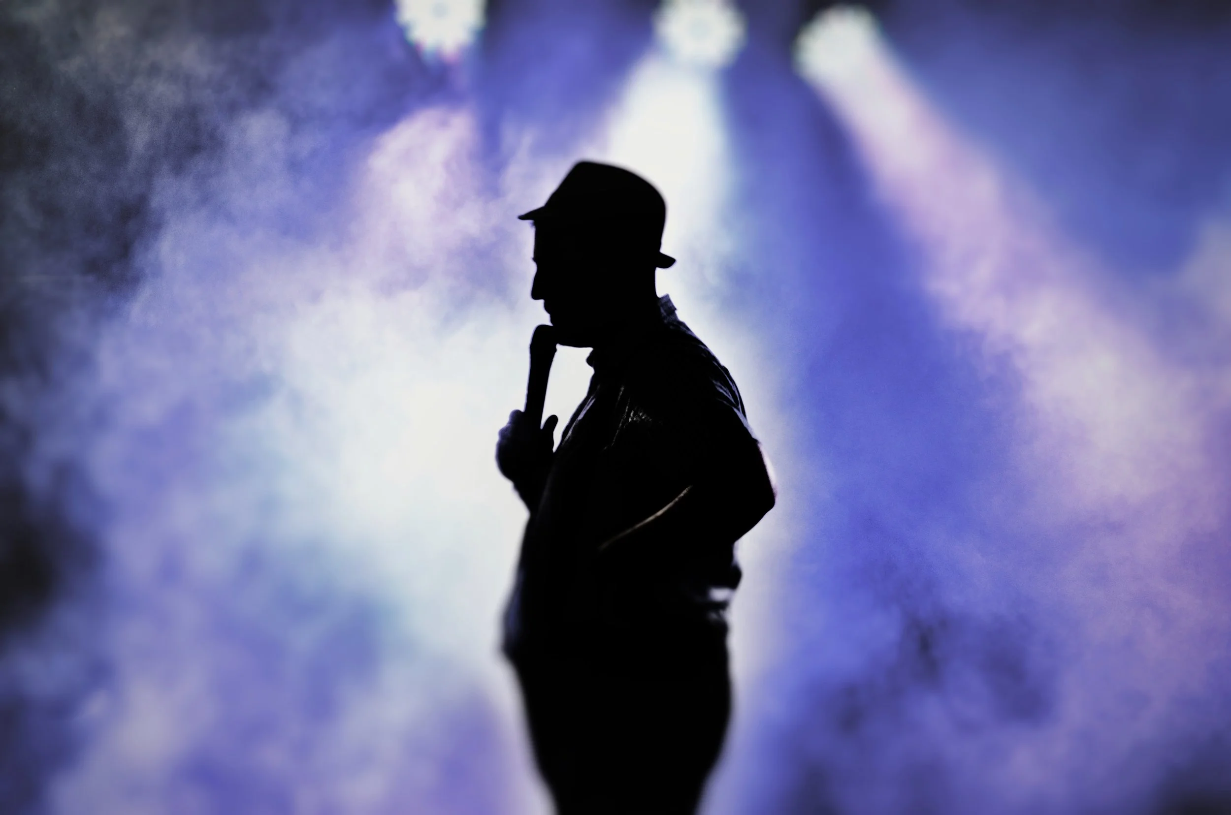 backlit-entertainment-guy-892080.jpg