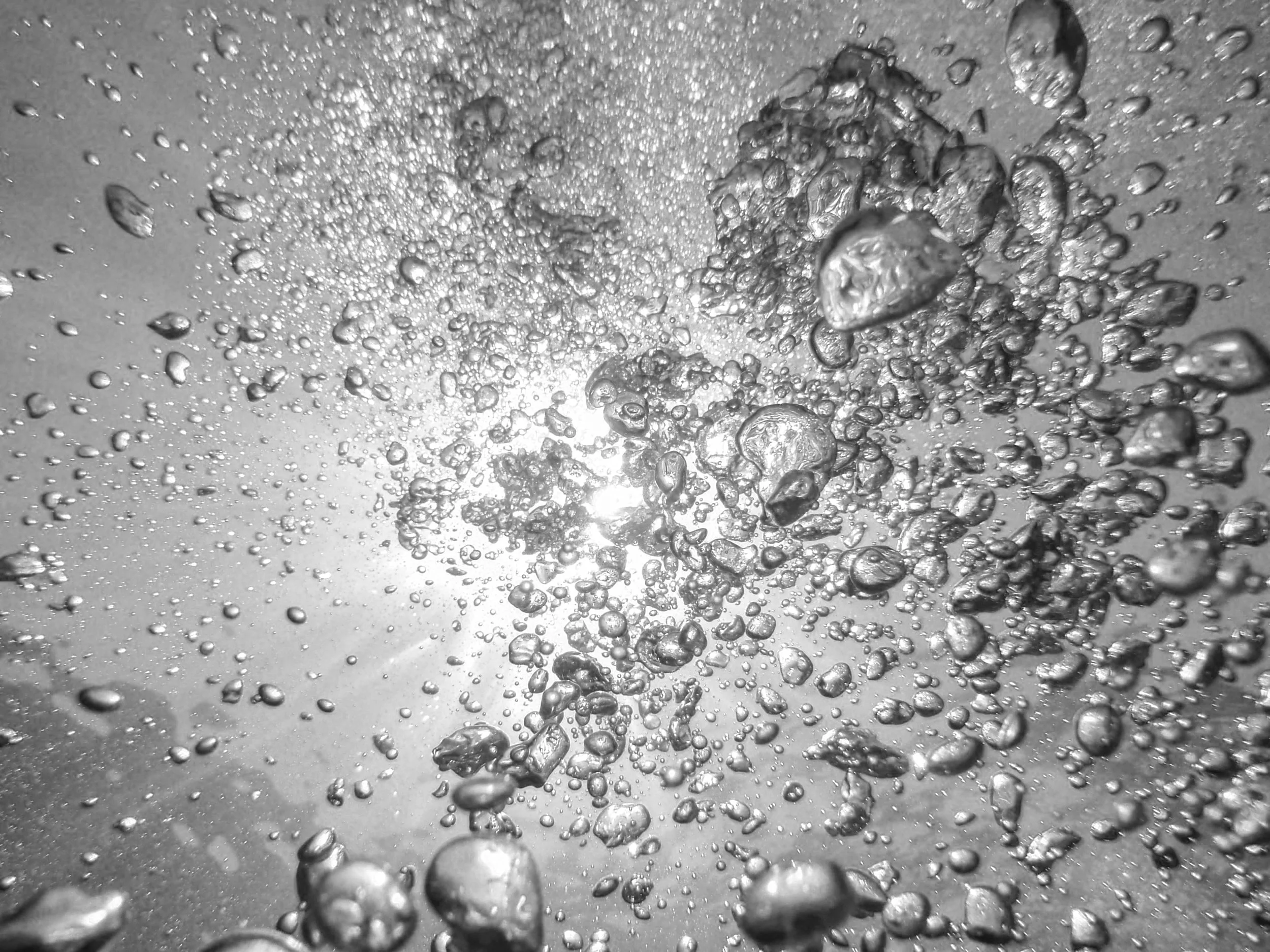 air-bubbles-230014.jpg