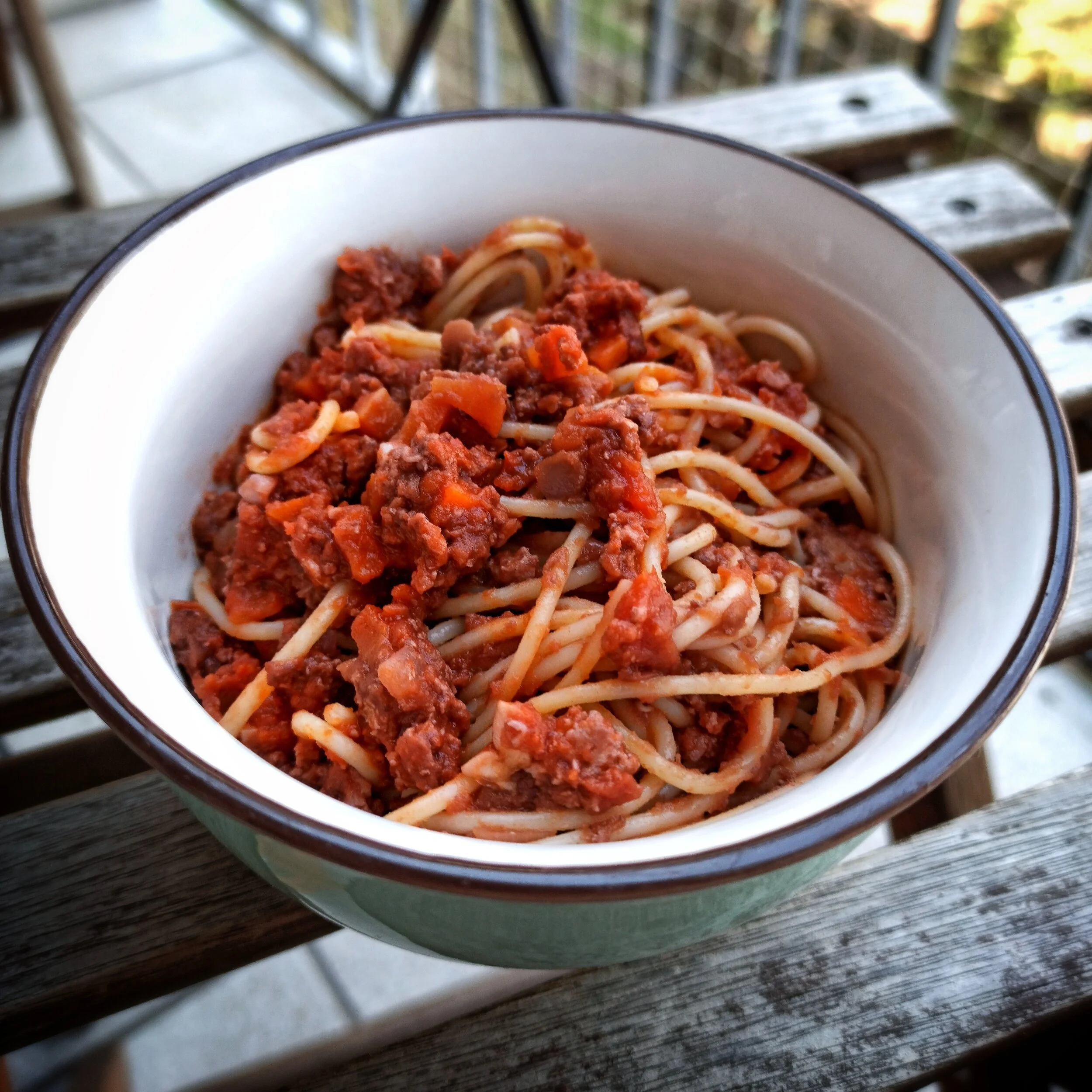 meine liebste vegane Linsenbolognese aka "Linsen und Tofu in Rotwein"