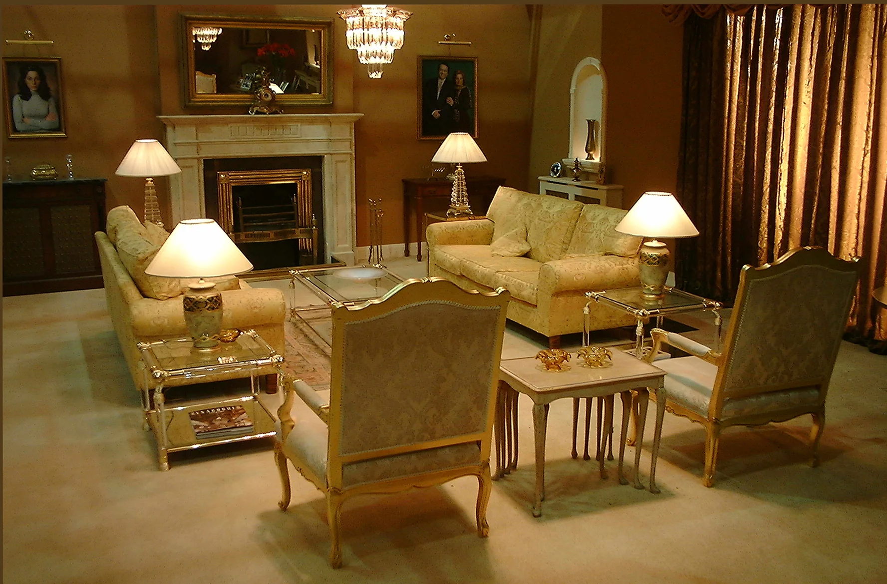 livingrooom Suzi Gold.jpg