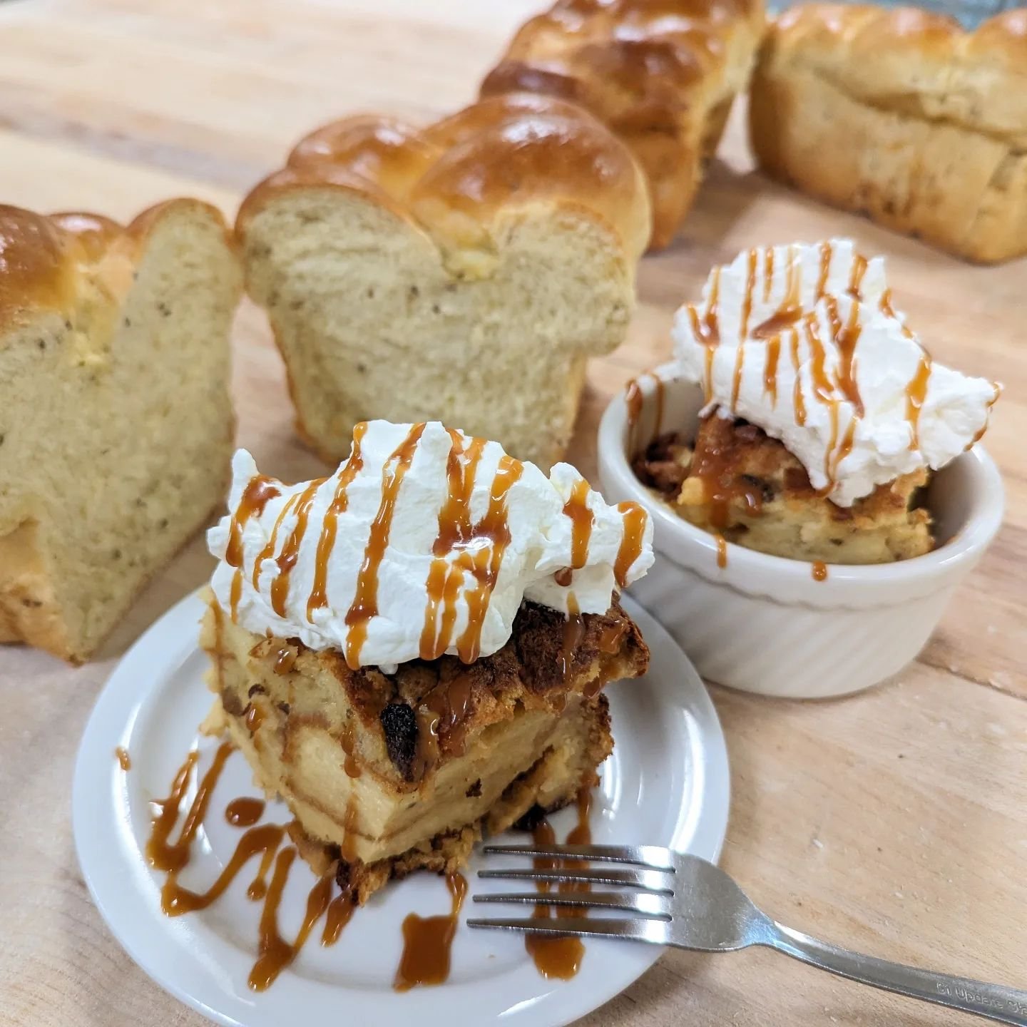 Tomorrow's Sunday brunch will feature the trifecta of bakery favorites: Josephine bread pudding, everything bagel nests, and the tremendous High Blue Sky!

We saved a few loaves of our favorite bread specifically for this brunch, so don't miss it! 

