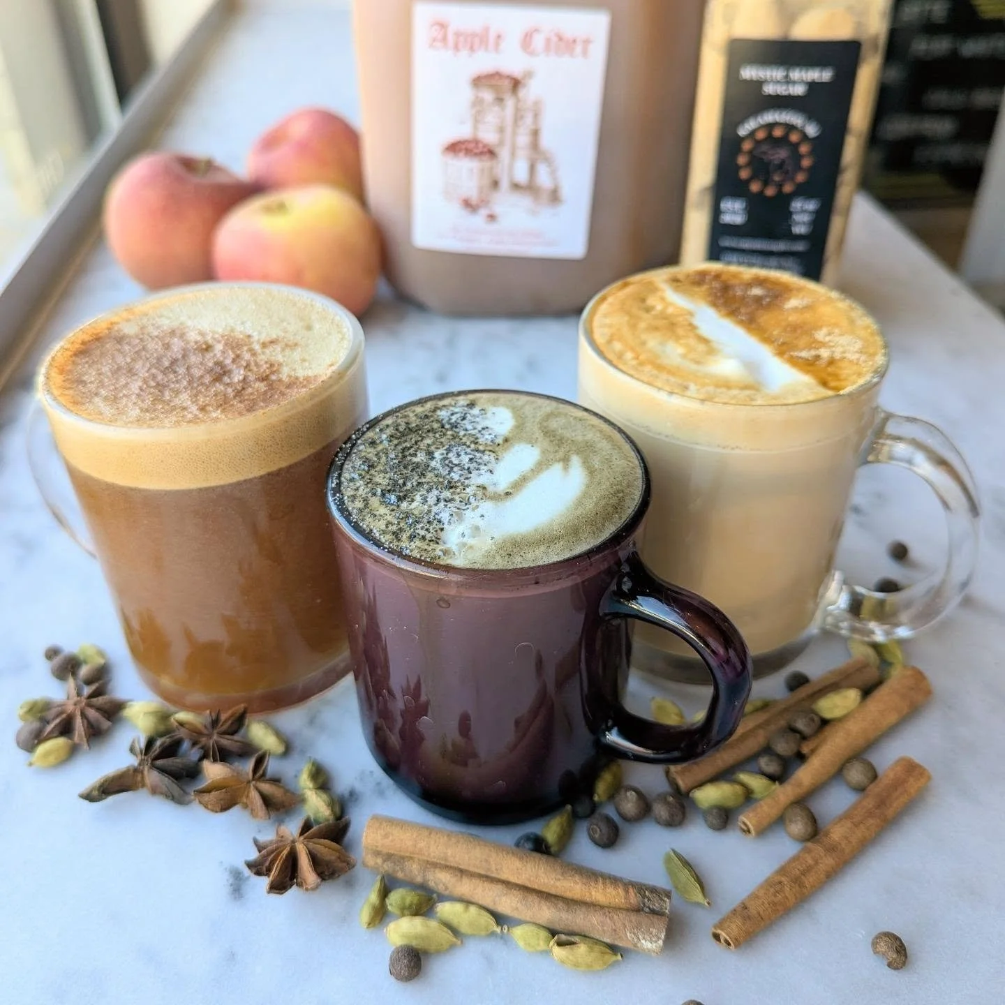 The bakery autumnal trio!

Chai-der, maple orange cardamom latte, and black sesame flat white are here for the season.

Our chai-der is made with our bakery blend of spices and mixed with Fruit Haven Orchards apple cider that we get from Bob every Sa