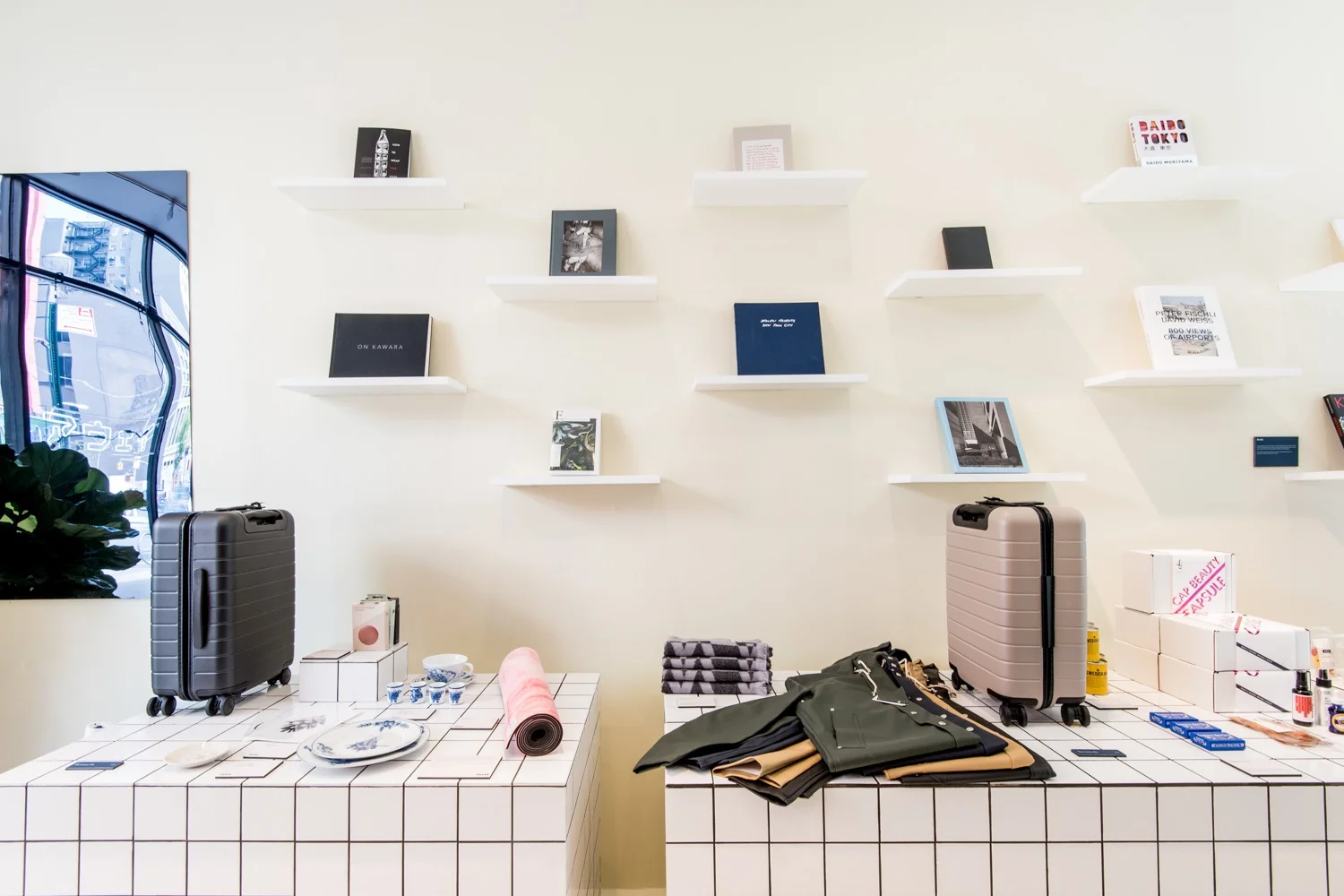 Away-Concept-Store-2.jpg