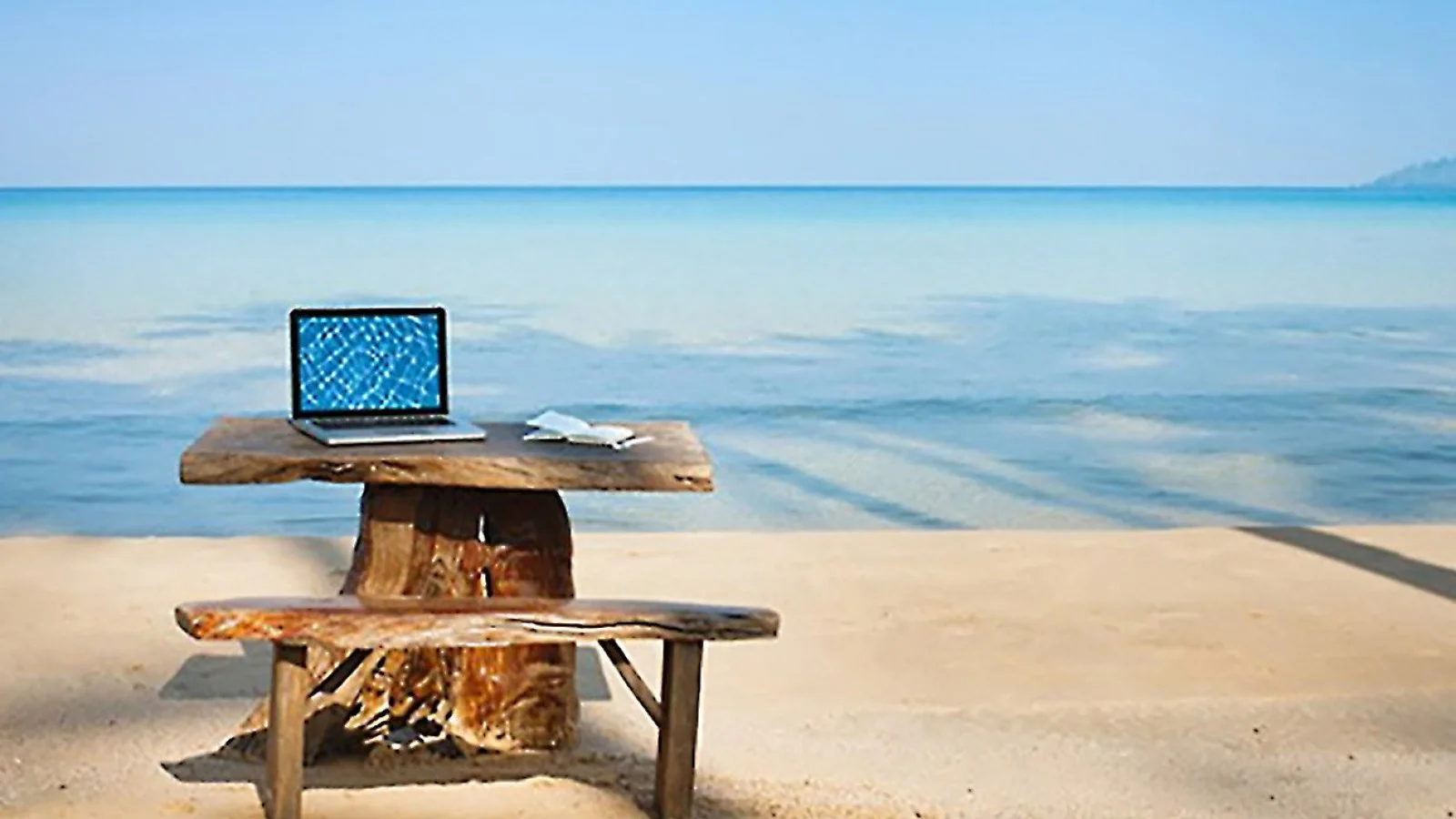 Summer_office__1600_900_90_s_c1.jpg