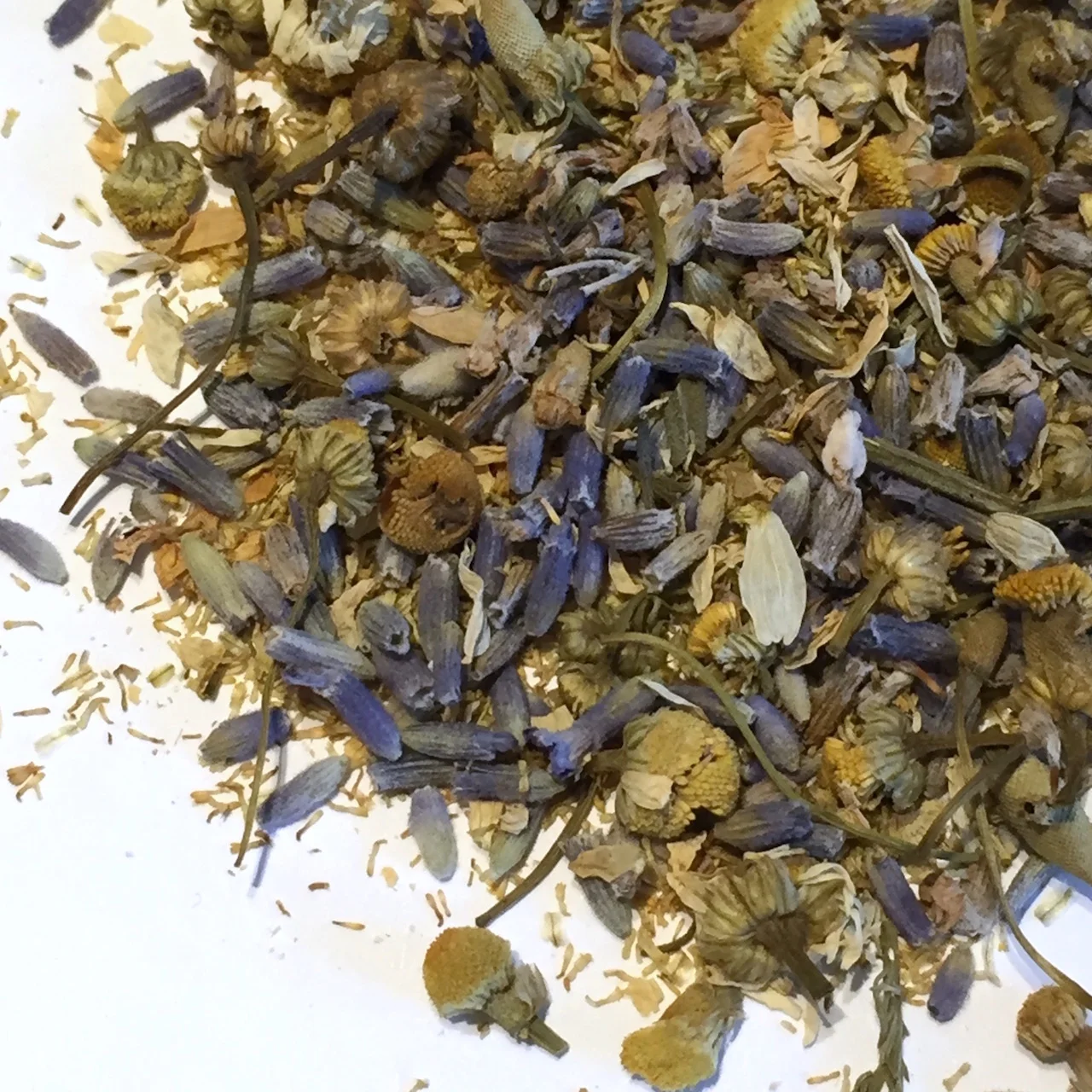 A picture of Chamomile Lavender Tea, Tea Starter Kit, Tea Zaanti 