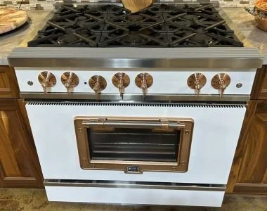 Big Chill stove with Range Guard Pro