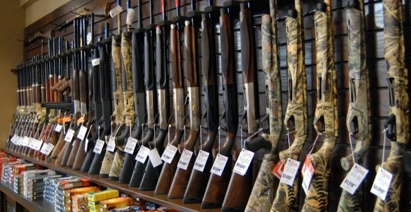 Gunshop01b.jpg